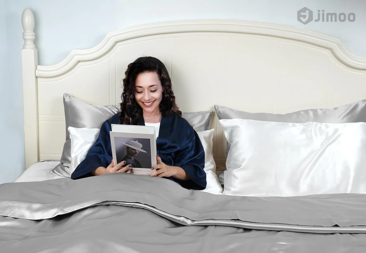 100% Mulberry Silk Pillowcase for Hair and Skin, 22 Momme Pure Natural Silk Pillow Case Both Sided with Zipper, Pillow Cover for Women Mom Men(Silver Grey, Standard 20''×26'')