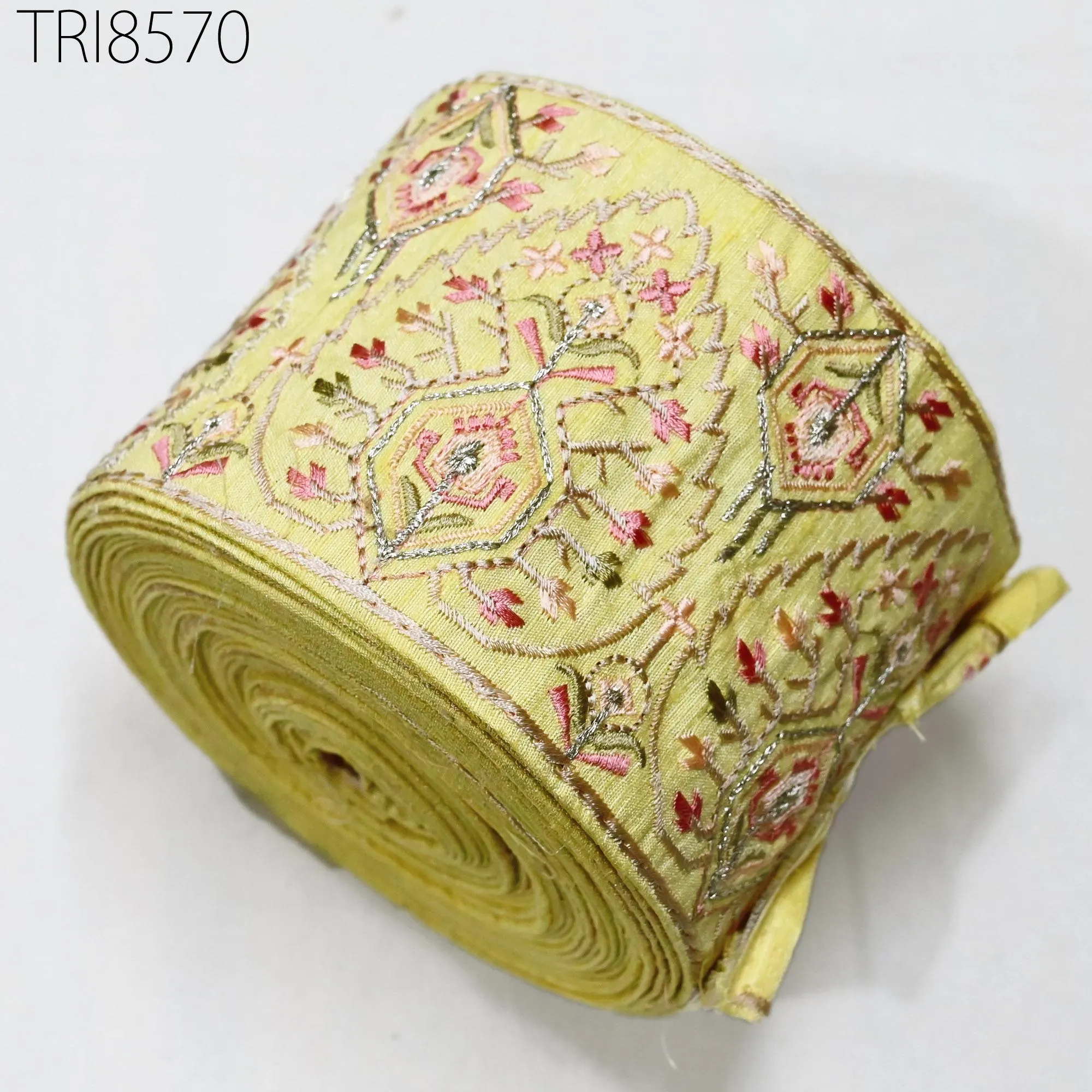 3 Yard Embroidered Fabric 9 Cm Trim Indian Embroidery Ribbons Sari Border Crafting Saree Sewing Decorative Embellishment Costumes Trimmings