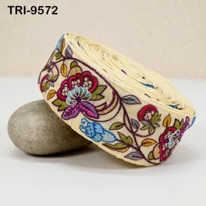 3 Yard Embroidery 5cm Ribbon Beige Trim Tape Embellish Embroidered Saree Border Costume Crafting Sewing Beach Bag Tote Pouche Wall Hanging