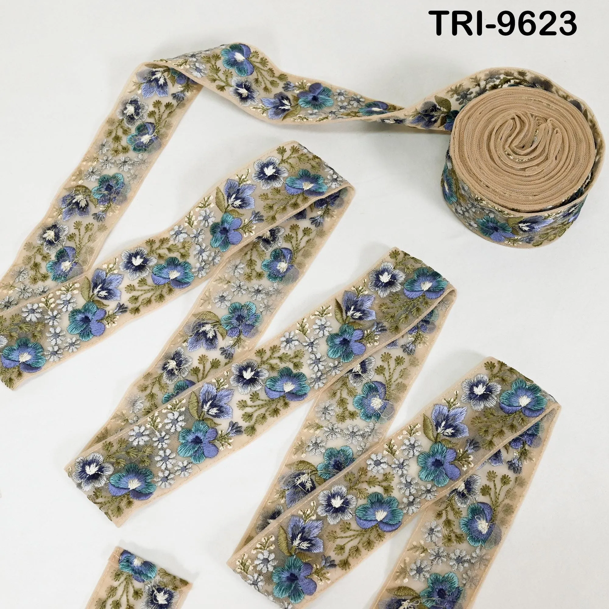 3 Yard Embroidery Ribbons Indian Trim DIY Crafting Hair Accessories Sari Border Wedding Sewing Dress Embroidered Embellishment Trimmings 5cm