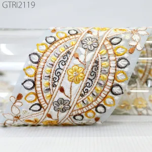 3 Yard Indian Embroidered Fabric 9cm Trim Sari Border Cushions Crafting Wedding Saree Sewing Embroidery Dress Embellishment Costume Ribbon