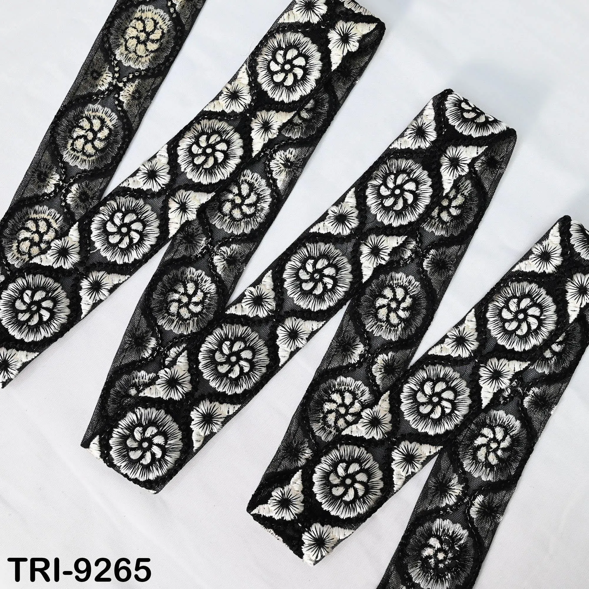 9 Yard Black Embroidery Ribbon 4cm Trim Embellishment Sari Sewing DIY Crafting Border Indian Embroidered Laces Home Decor Regency Reticules