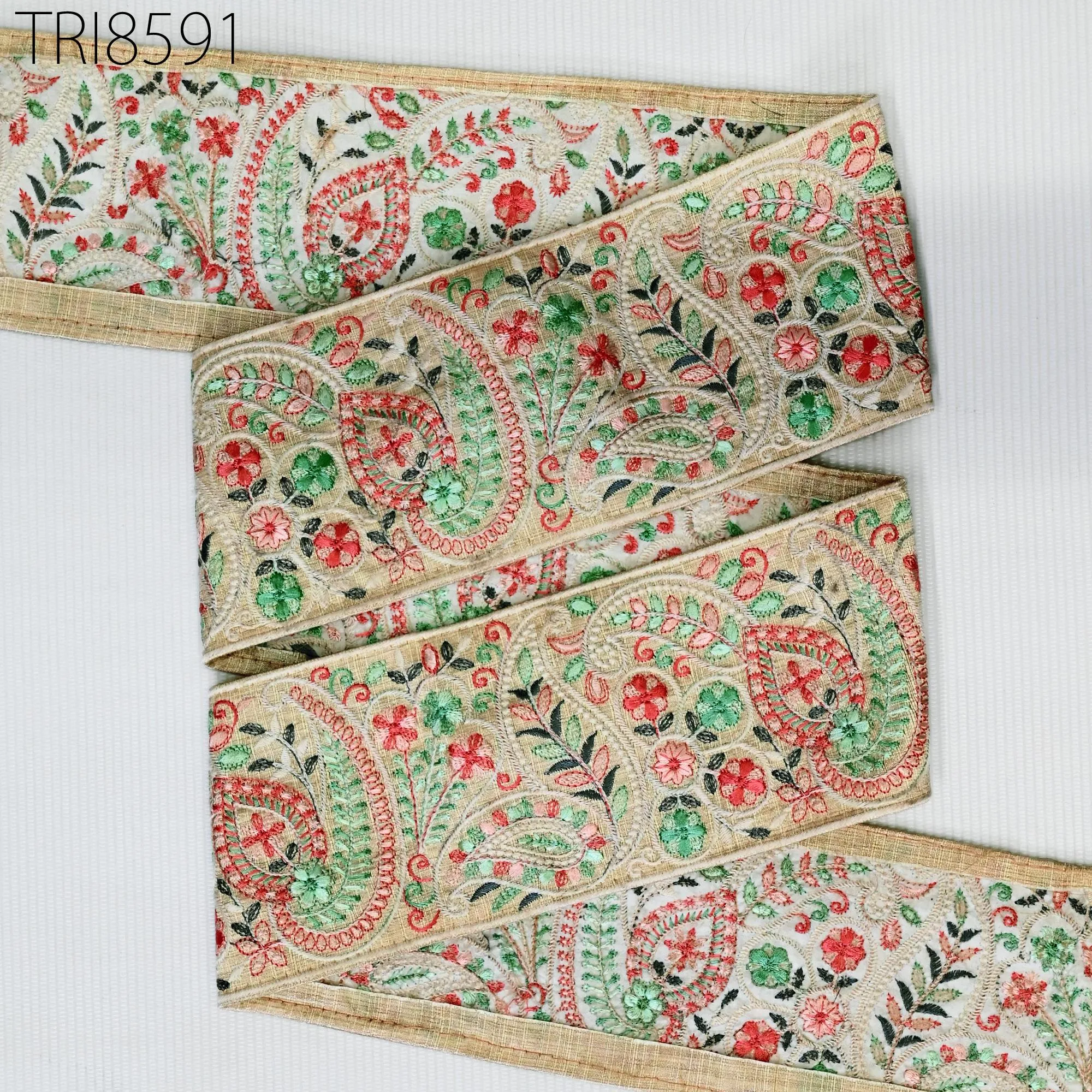 9 Yard Embroidered 10CM Trim | Indian Embroidery Ribbons Laces | Sari Border Saree | DIY Crafting Beach Bag | Decorative Trimmings Tape