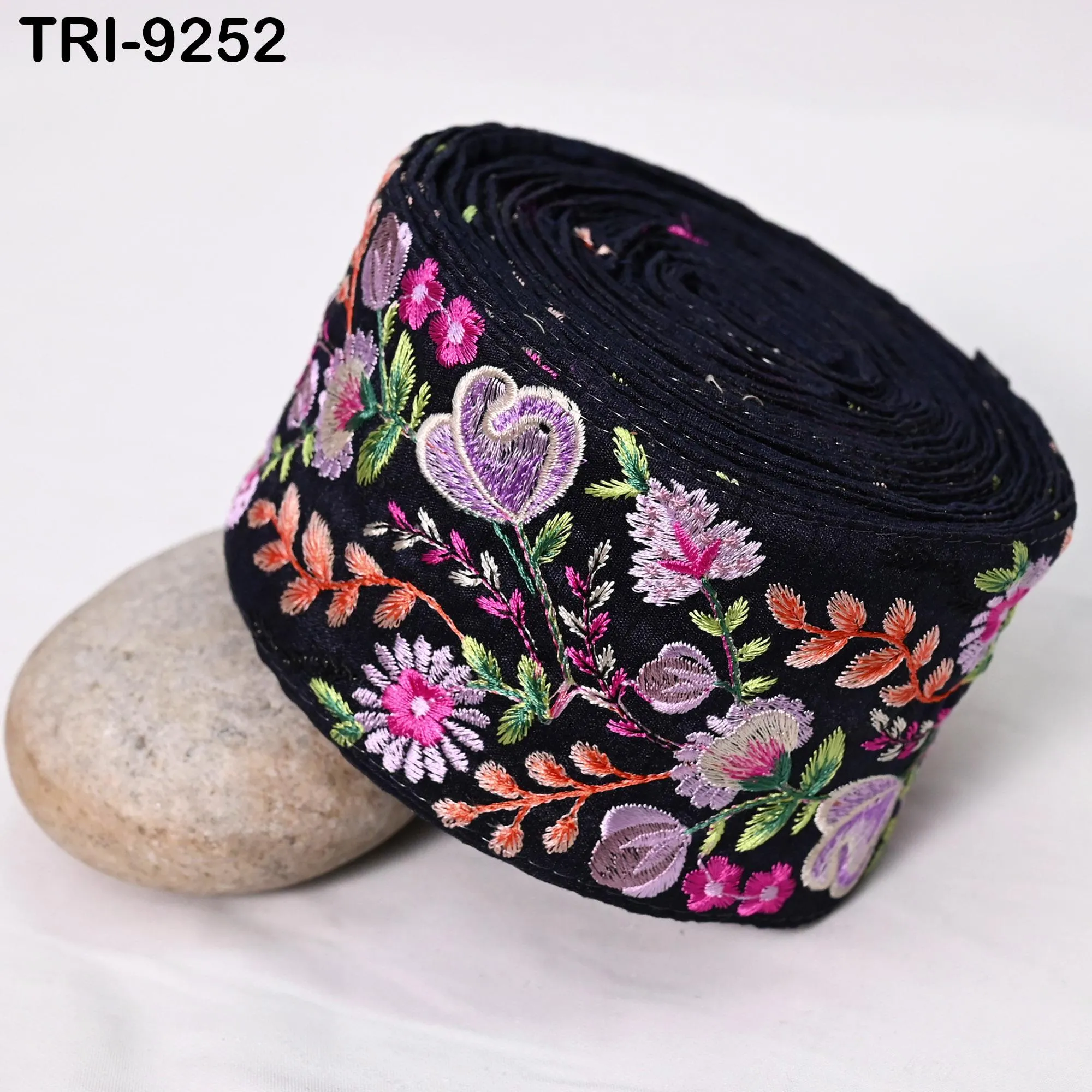 9 Yard Embroidery Ribbon 8cm Indian Embroidered Fabric Trim Laces Sari Border Sewing Regency Reticules, Victorian Handbags  DIY Crafting