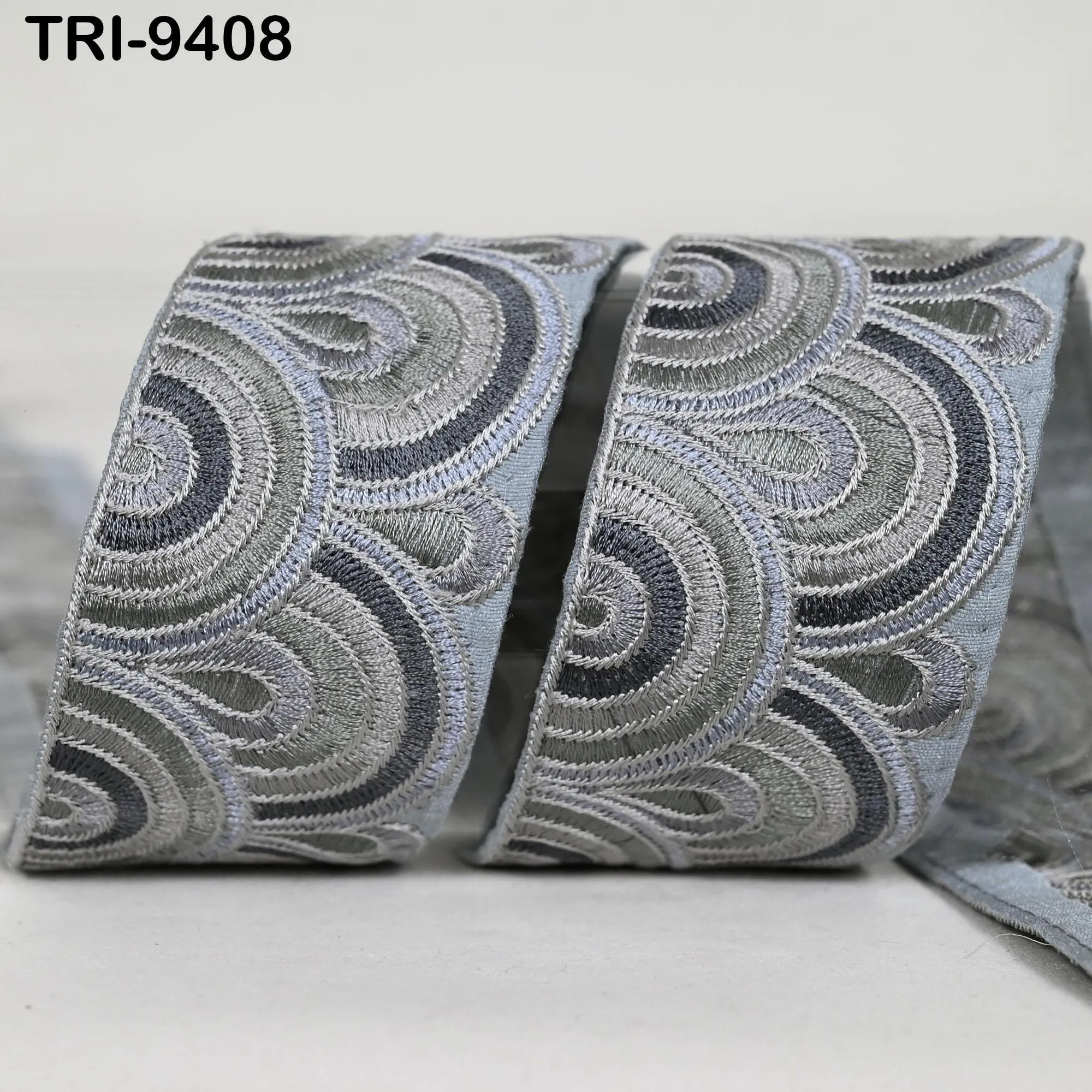 9 Yard Grey 5cm Embroidery Ribbon Trim Embellish Embroidered Saree Border Costumes Crafting Sewing Beach Bags Tote Pouche Wall Hangings