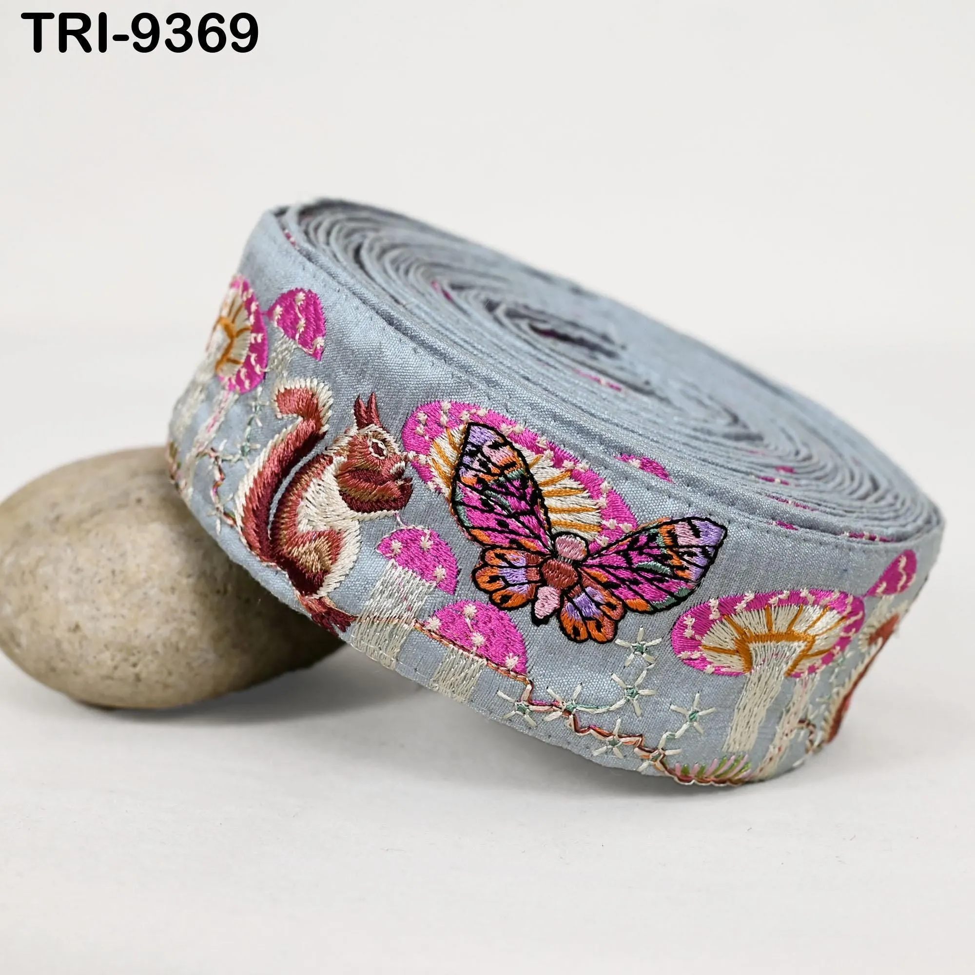 9 Yard Grey Embroidery Ribbon 5cm Trim Squirrel Indian Sari Border DIY Crafting Sewing Bag Straps Regency Reticules Home Decor Junk Journals