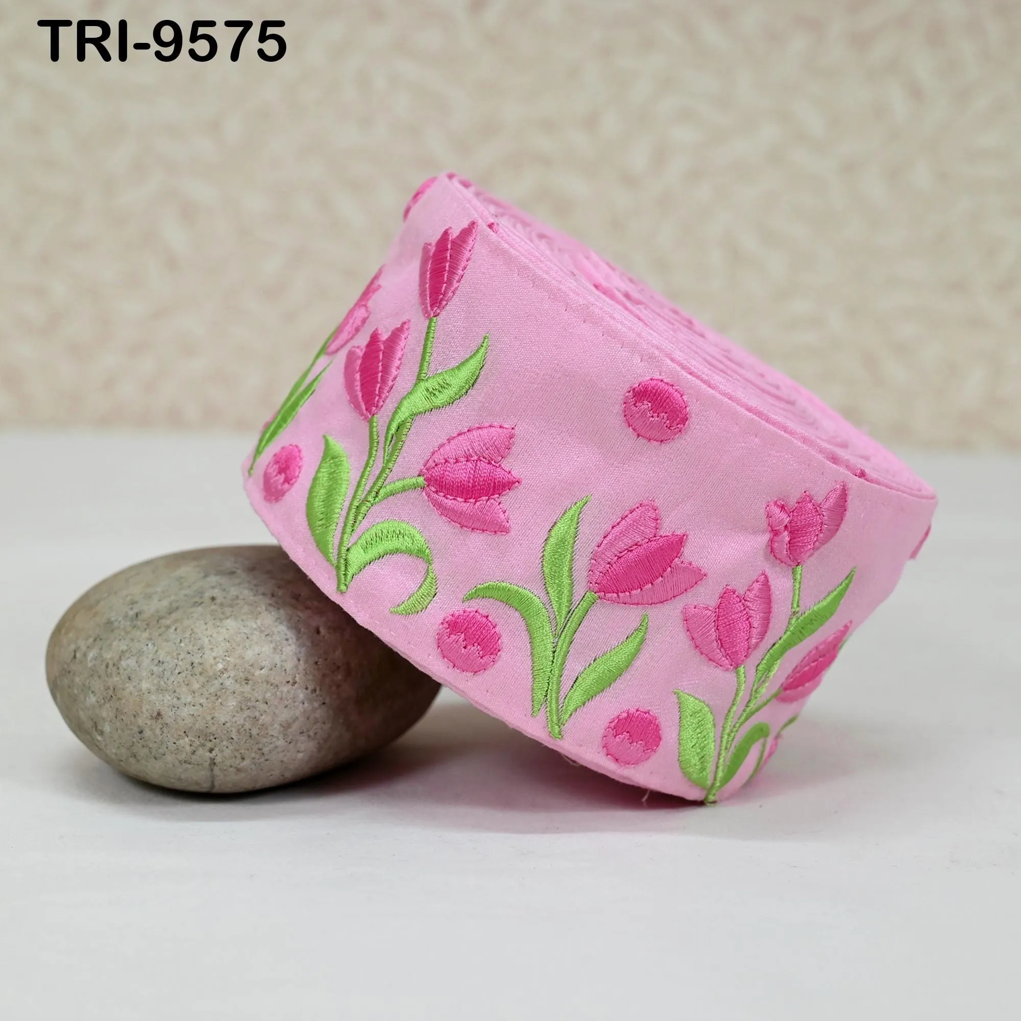 9 Yard Pink Floral Embroidery Ribbon Indian Sari Border Embroidered Crafting Junk Journals Sew Kids Theatrical Costumes Home Decor 7.62 cm