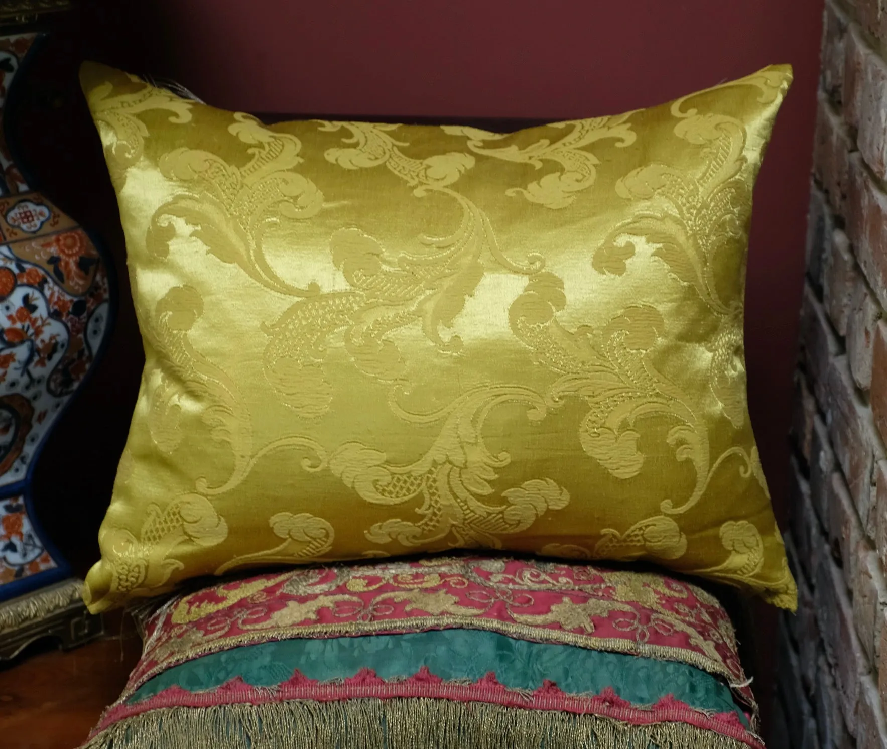 Antique Cushion Gold Metallic Embroidery Pelican