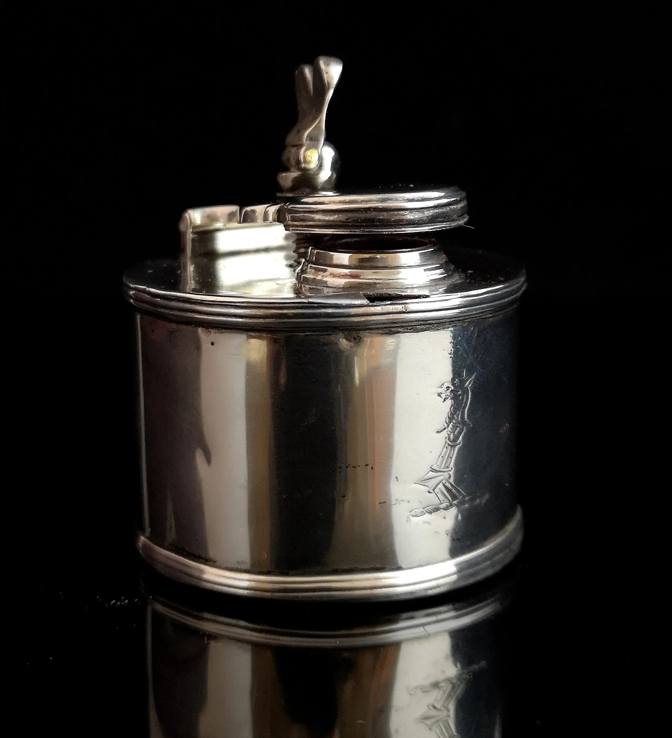 Antique Georgian silver travel inkwell, heraldic