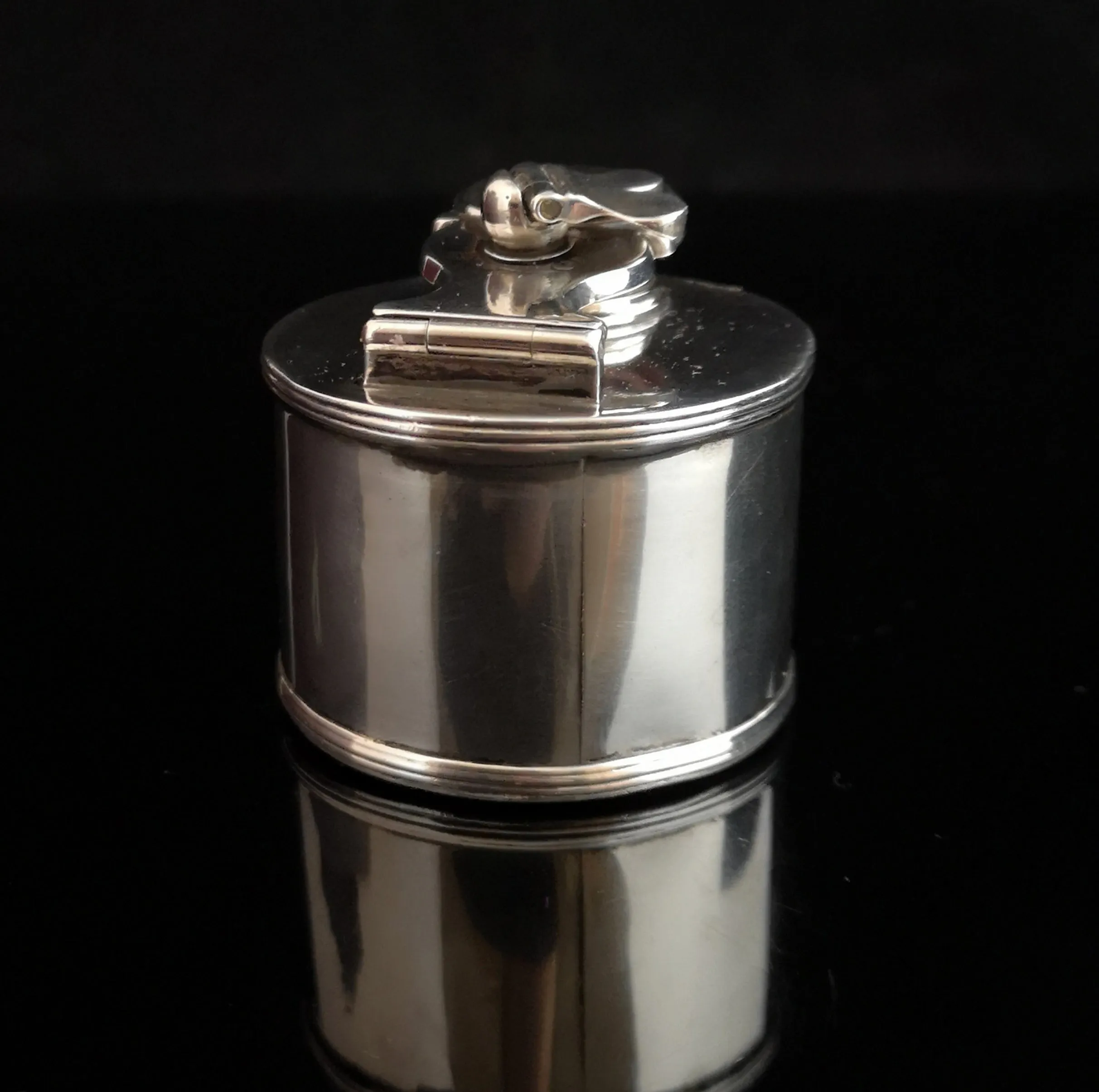 Antique Georgian silver travel inkwell, heraldic