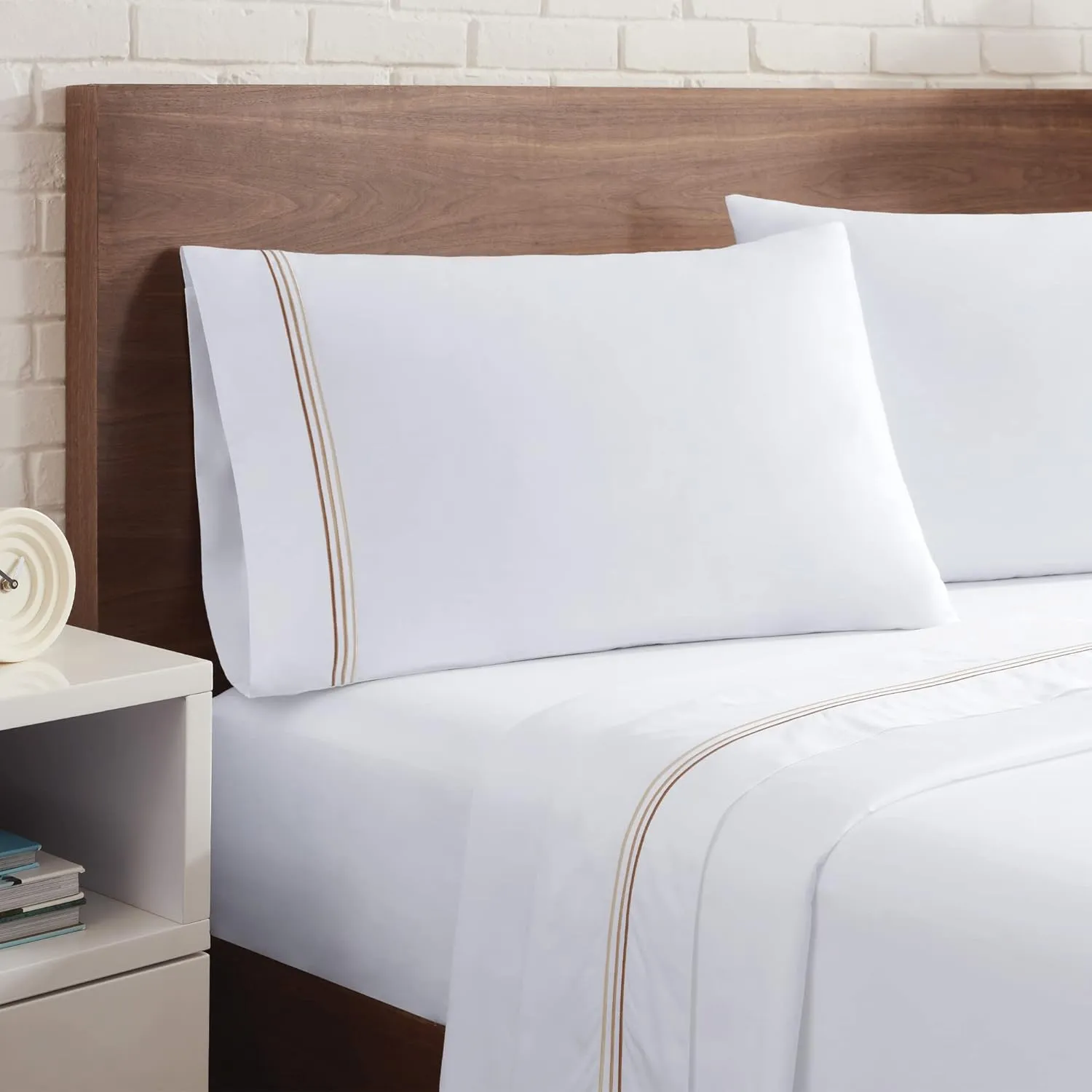 Aston & Arden Sateen Sheet Set - 100% Cotton 600 Thread Count Luxurious Hotel Silky Sheets, Pristine White with Fine Baratta Embroidered 3-Striped Hem, Wrinkle Resistant, Full, Fawn Beige