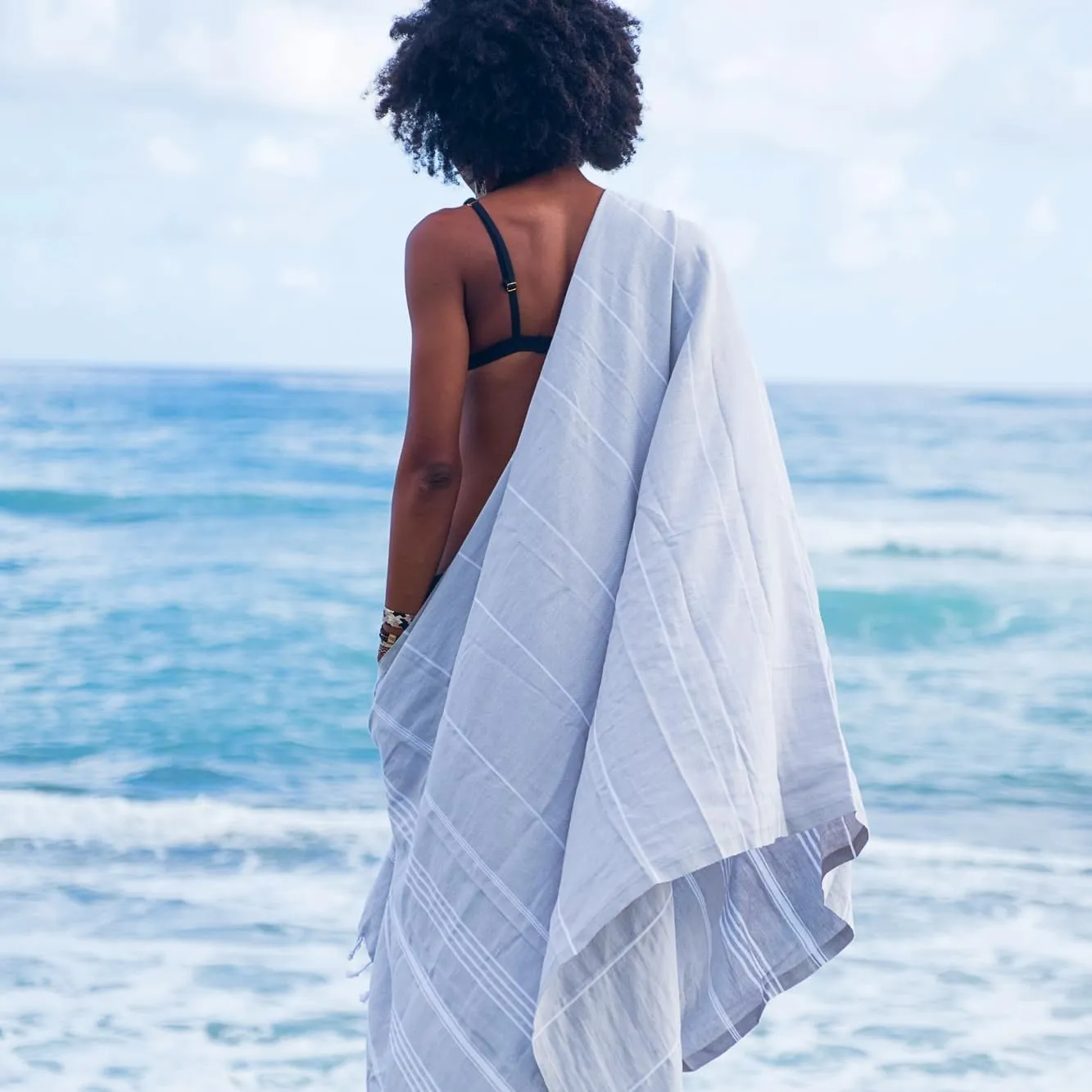 Bersuse Beach Towels Peshtemal Turkish Towels Anatolia Collection Premium Turkish Beach Towel, 100% Cotton, Large, Quick-Dry, Sand-Free, Lightweight - 37x70 Inches, Silver Grey