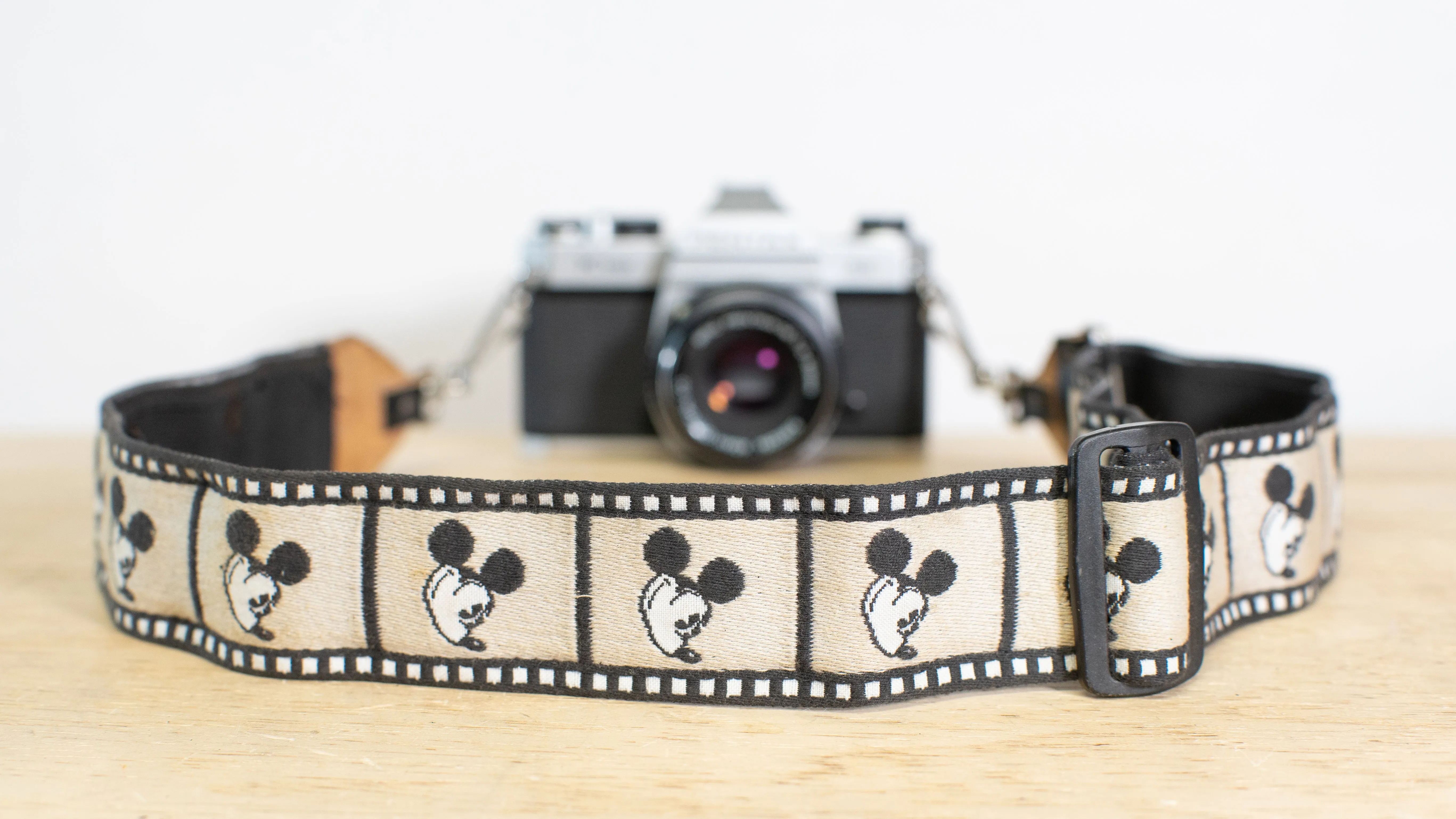 Camera Strap - Disney's Mickey Mouse