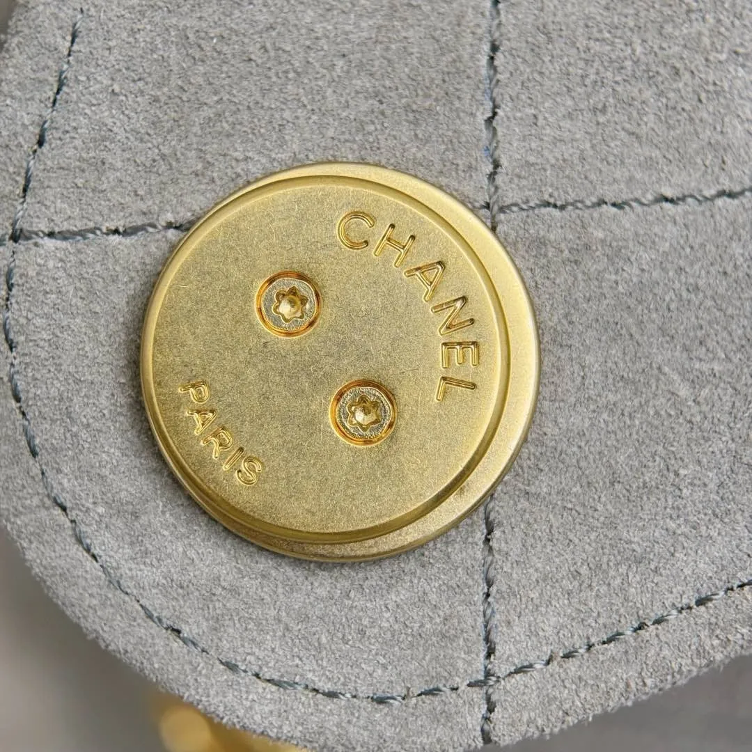 Chanel 25C Medium Hobo Travel Bag