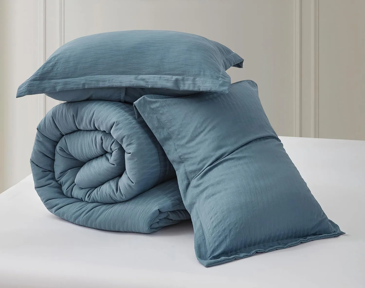 Chezmoi Collection Calvin 3-Piece Jacquard Comforter Set King Size, Blue Textured Woven Lightweight Comforter Bedding for All Season (1 Comforter 108x94 inches, 2 Shams)