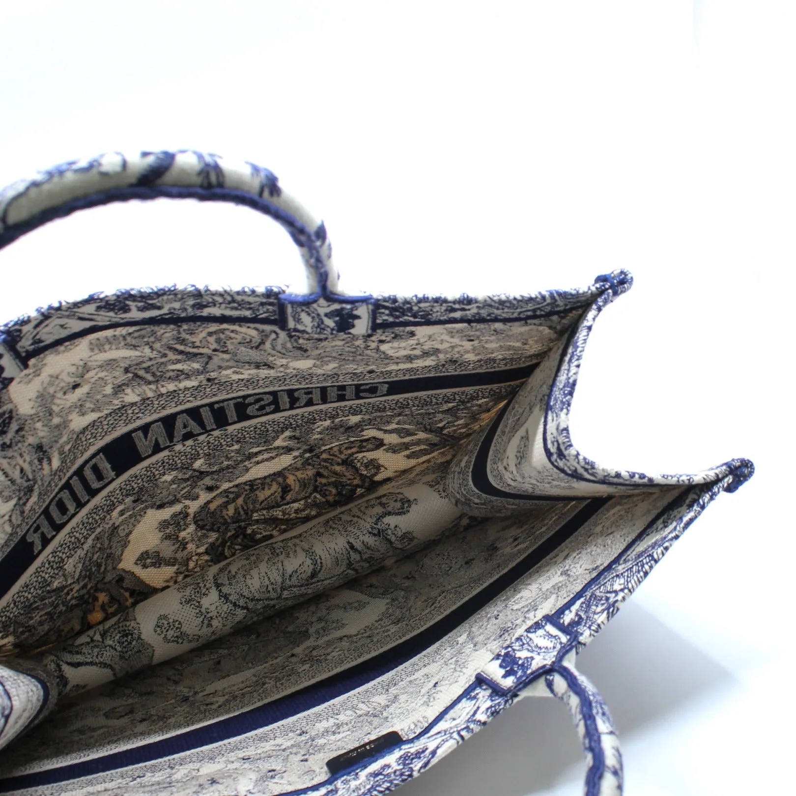 Dior Toile De Jouy Book Tote Large Blue Embroidery rrp5000