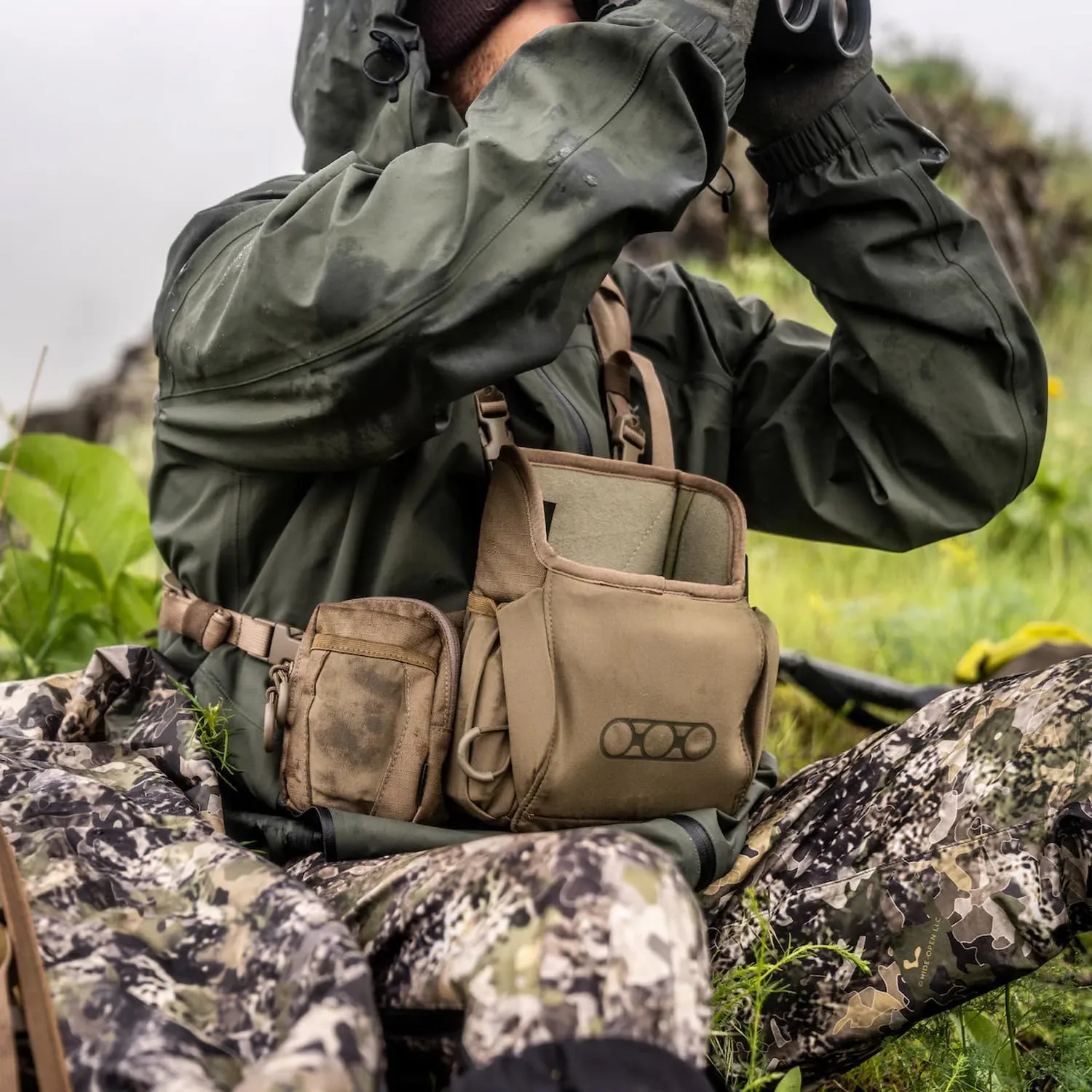 Eberlestock Recon Modular Bino Pack - Advanced Binocular Harness System with Customizable Attachments - Mirage - Small