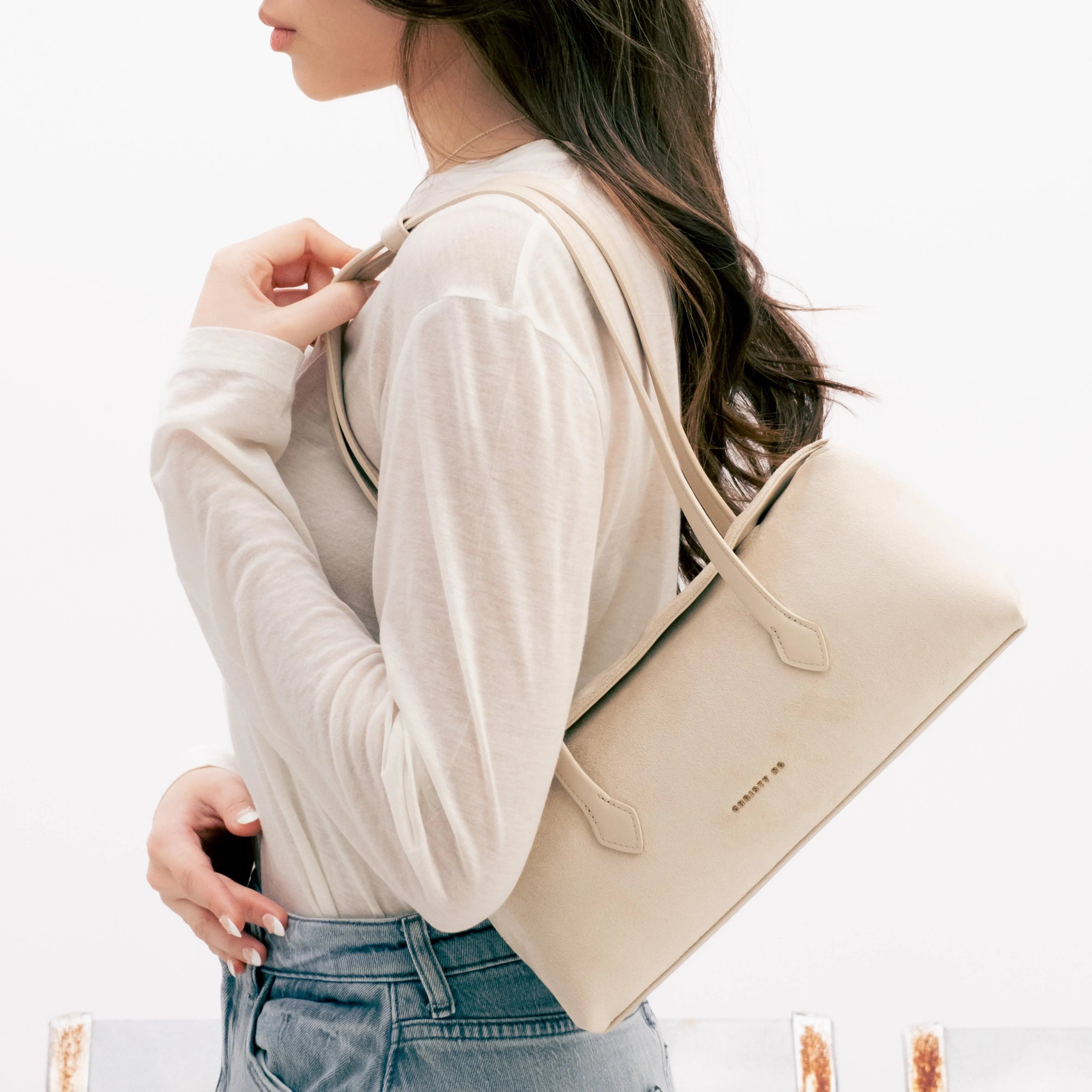 Edith Shoulder Bag