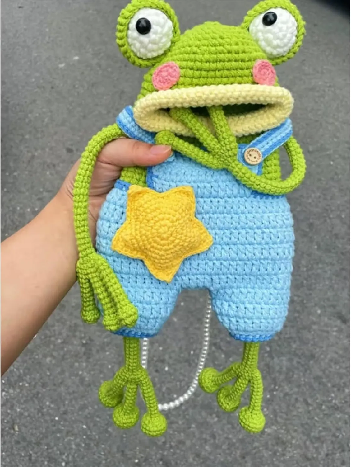 Frog Cell Phone Bag, Cute Crochet Frog Backpack, Adjustable Backpack Suitable for Mobile Phone, Cosmetics, Headphones (purple,Finished Product)