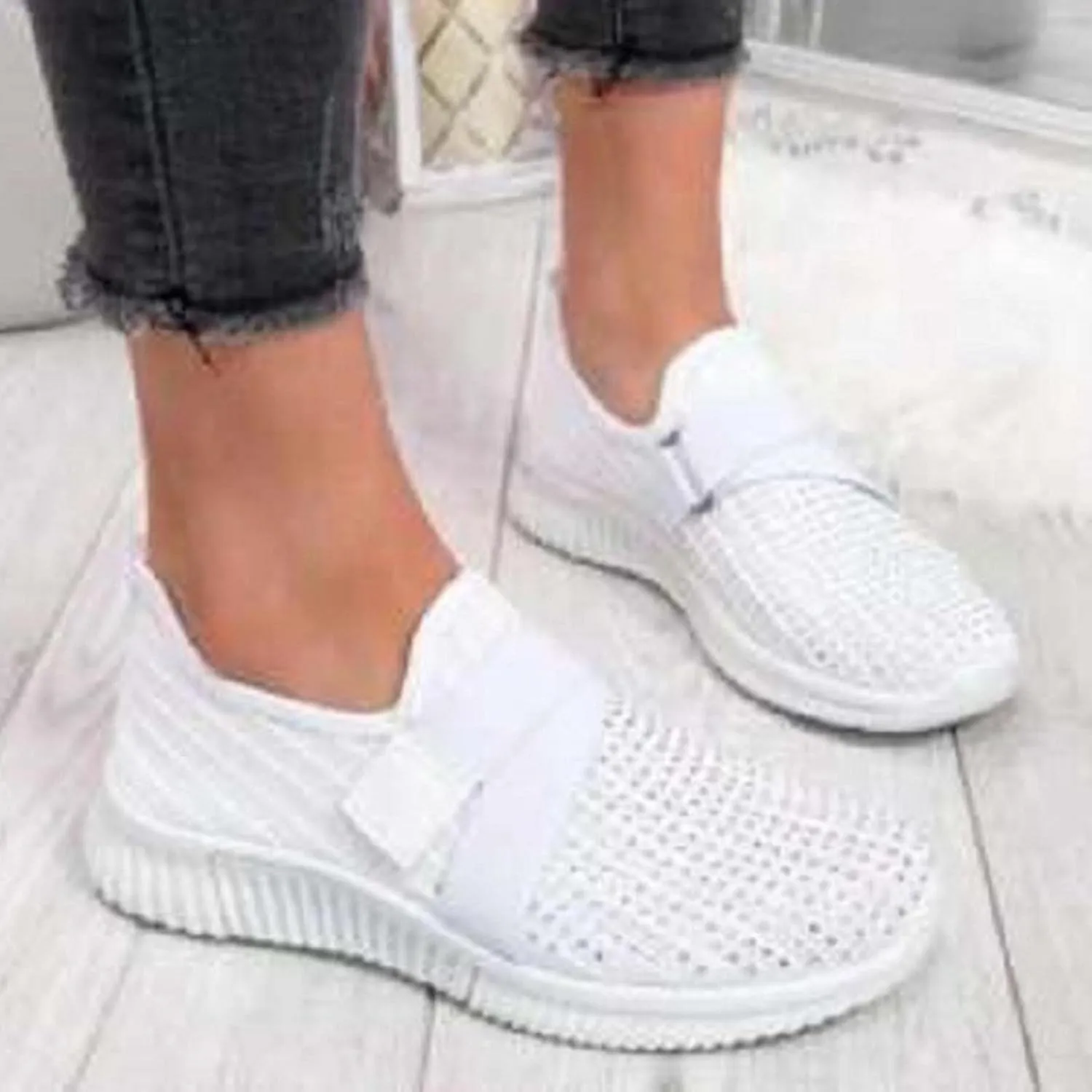 Hbeylia Walking Shoes For Women Fashion Casual Beads Platform Memory Foam Athletic Running Hiking Sports Shoes Lightweight Breathable Tennis Trainers For Skateboard Skiing Work Nurse