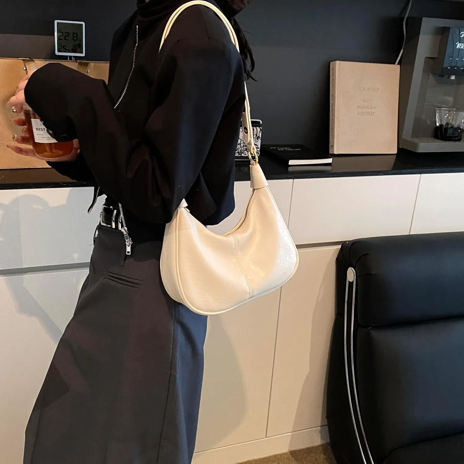 Hobo Bag Shoulder Bag for Women Purse Vegan Leather Retro Handbag with Zipper Pocket and Adjustable Strap