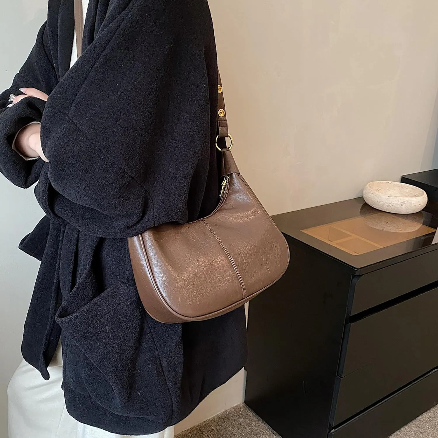 Hobo Bag Shoulder Bag for Women Purse Vegan Leather Retro Handbag with Zipper Pocket and Adjustable Strap