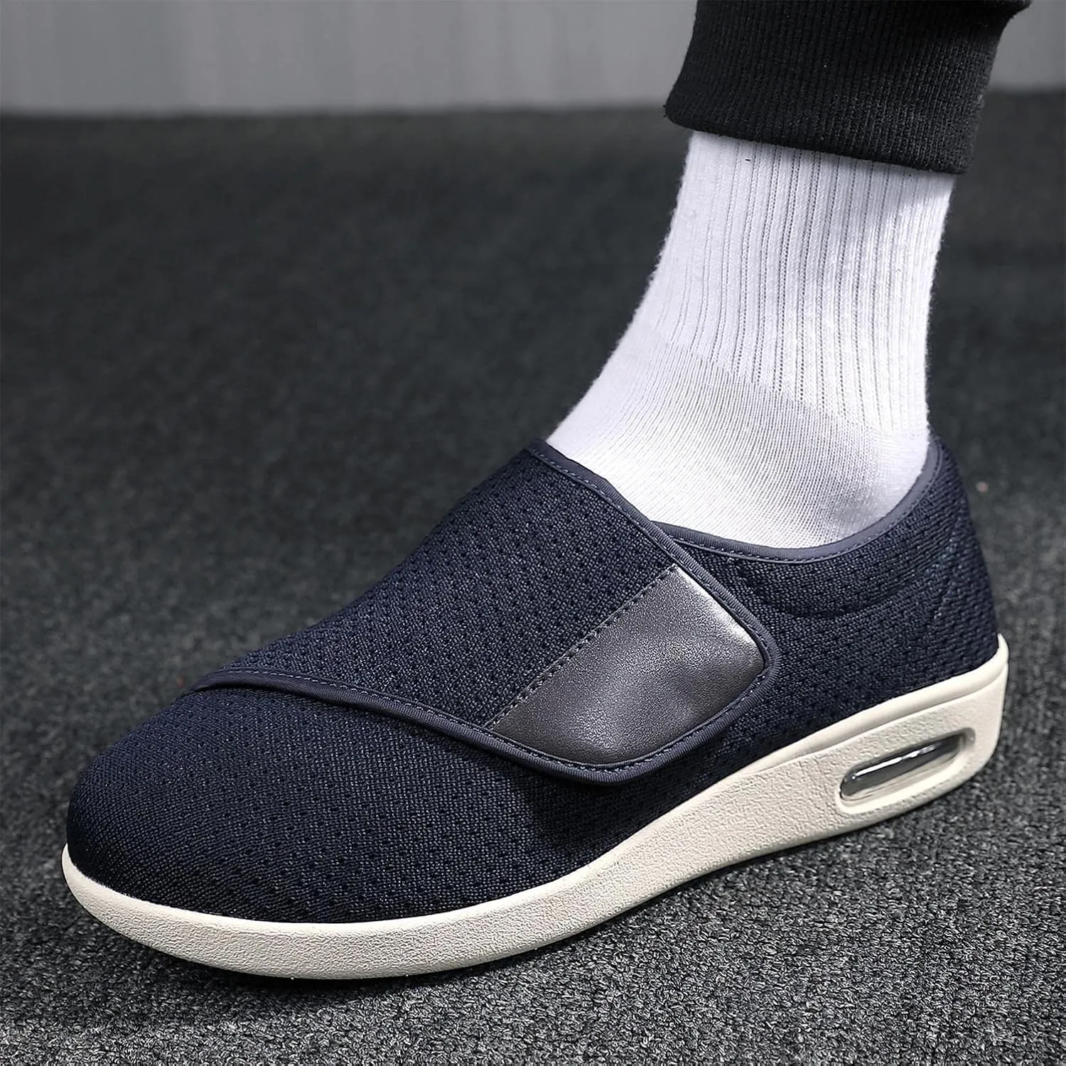 Ihinzry Men's Diabetic Walking Shoes, Lightweight Breathable Soft Comfortable Non-Slip Casual Air Cushion Shoes