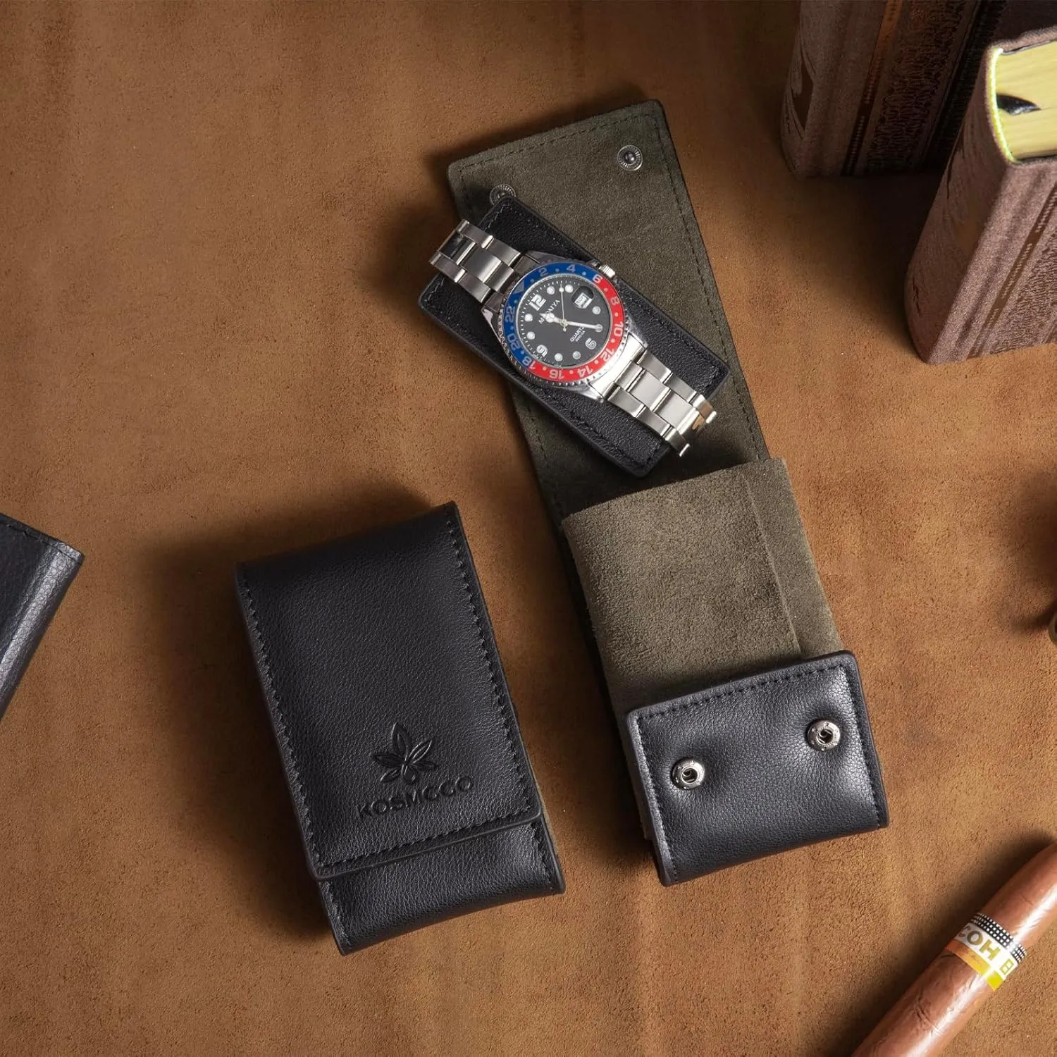 Leather Watch Pouch - Portable Travel Pouch with Suede Lining and Leather Inserts, Single Watch Case for Lovers Gift (Black)