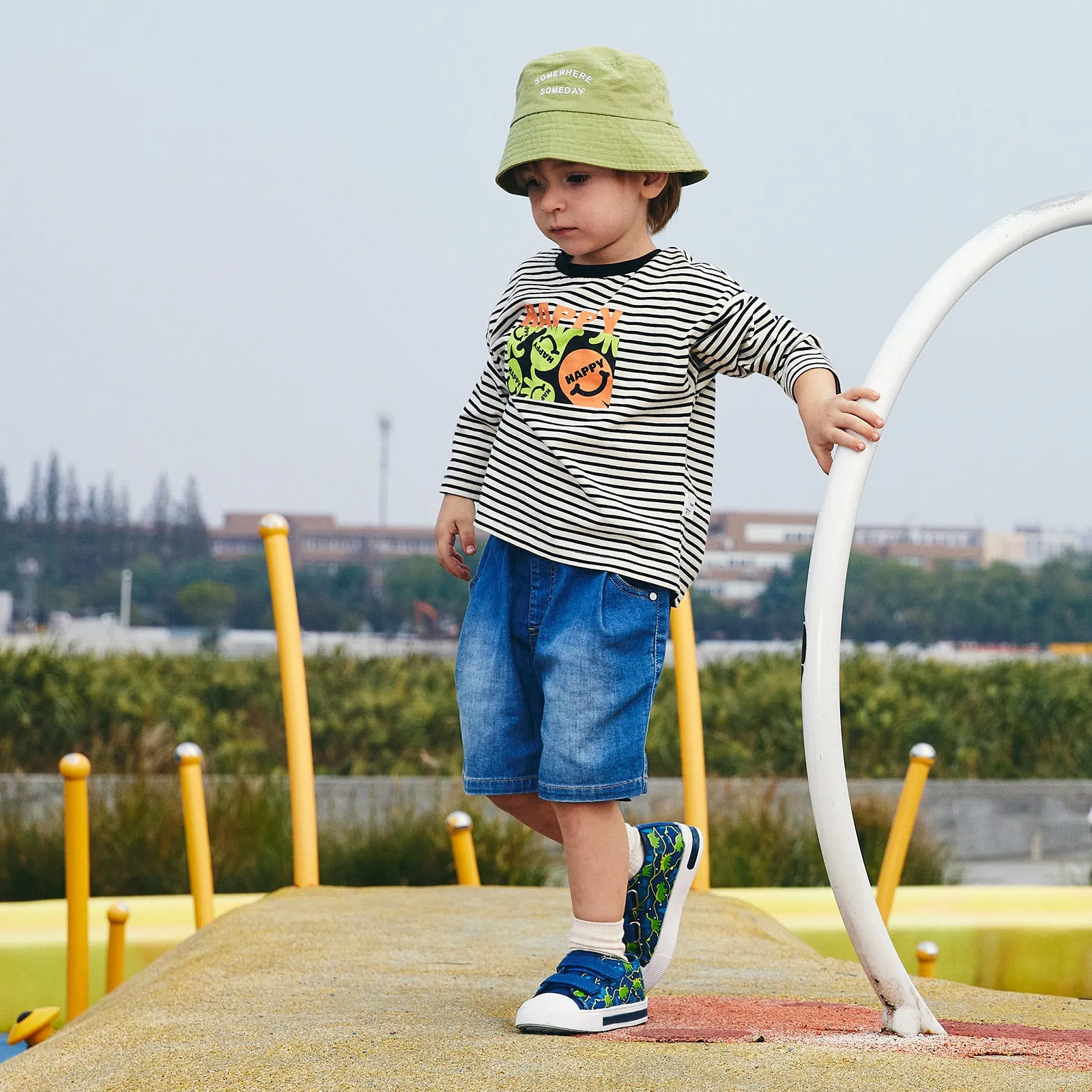 Light Up Kids Sneakers Shoes with Hook and Loops