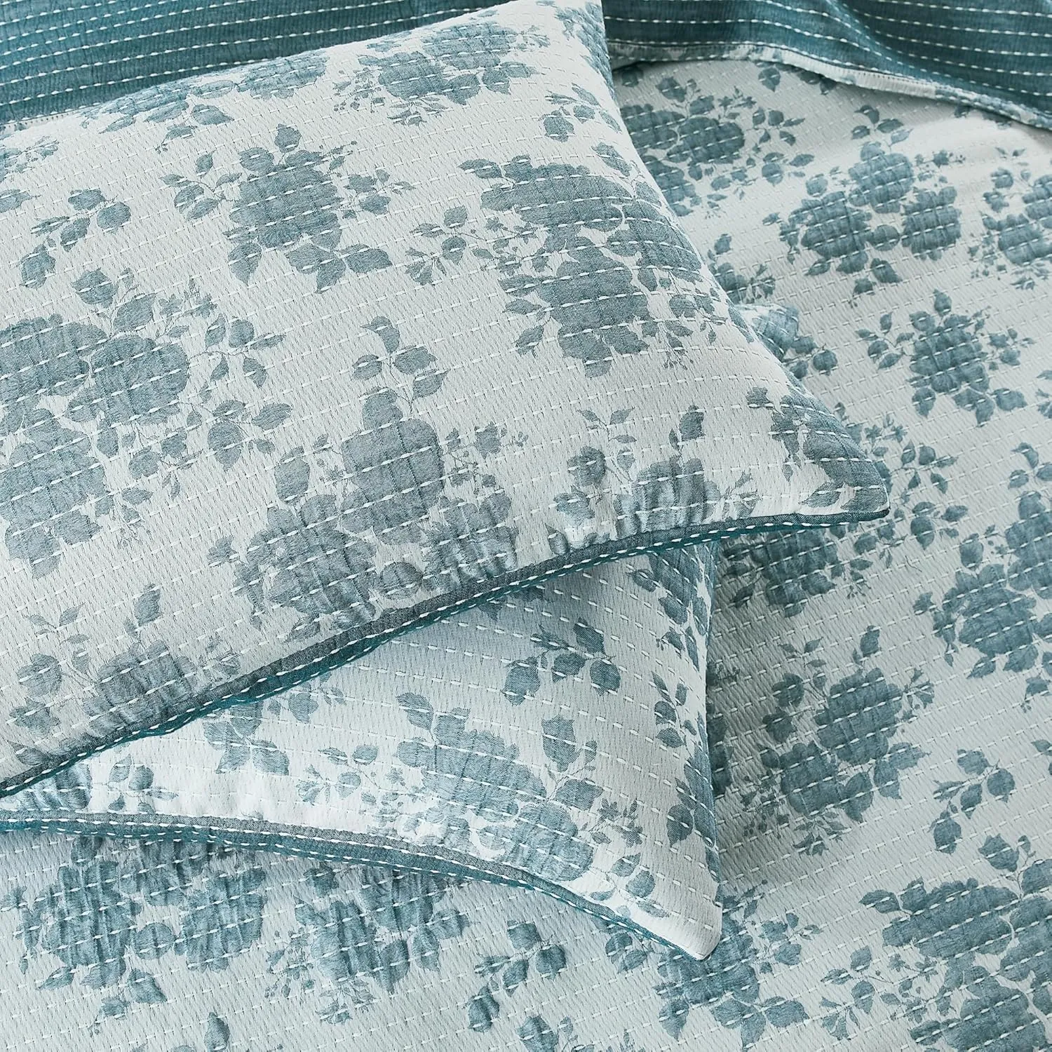 Lush Decor Rose Garden Pick Stitch Jacquard Matelasse Coverlet 3 Piece Set King Blue - Floral Bedding Set - Bed Coverlet - Coquette Decor