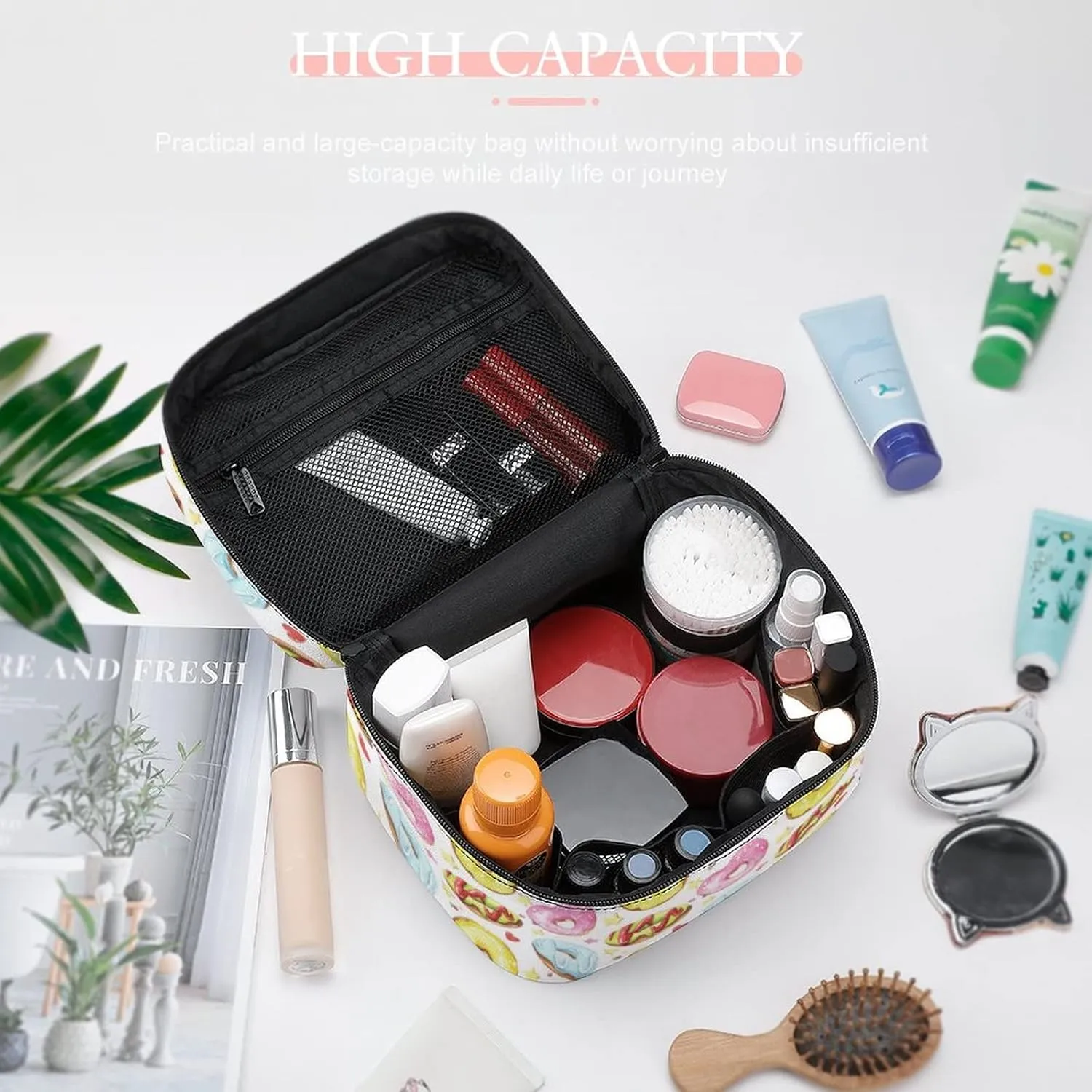Makeup Bag Organizer Cosmetic Bag, Donuts Hearts Doughnuts Breakfast Makeup Bag Portable Synthetic Leather Makeup Organizer Bag Toiletry Bag with Handle for Girls Women Friends Gifts