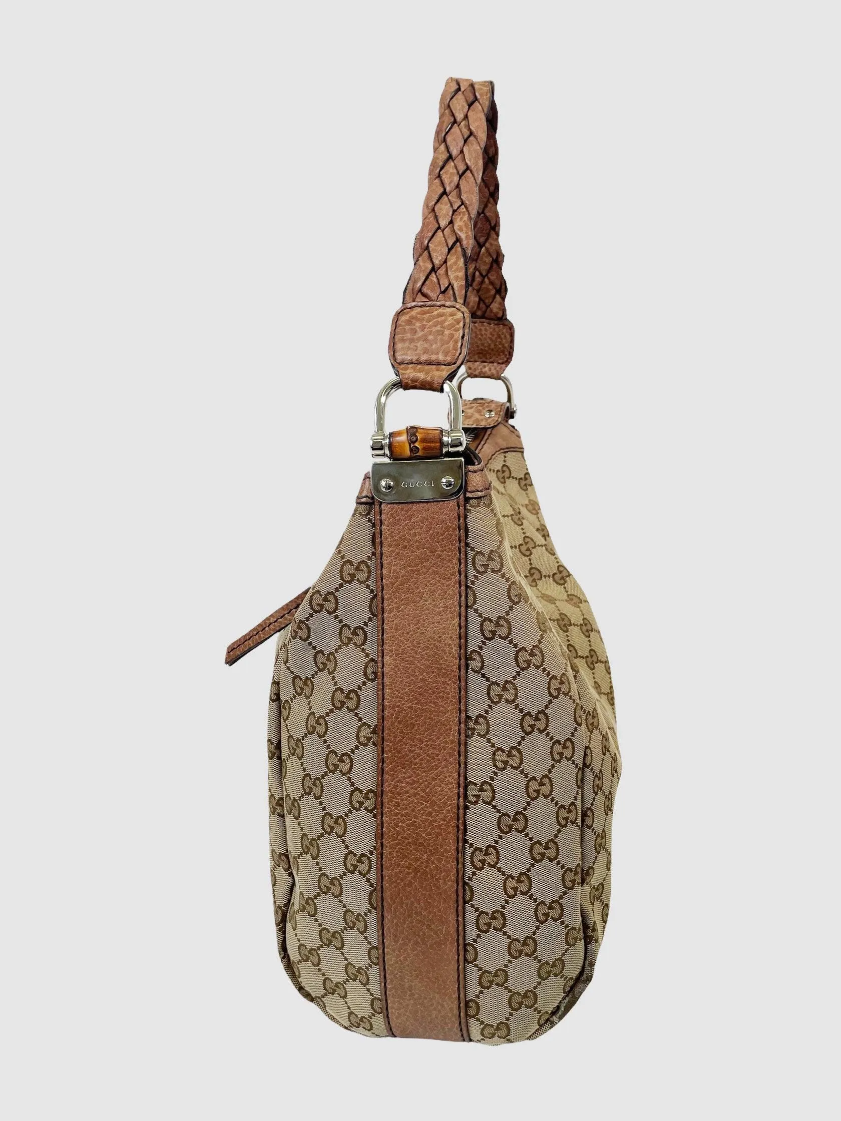 Medium GG Canvas Bamboo Bar Hobo Bag