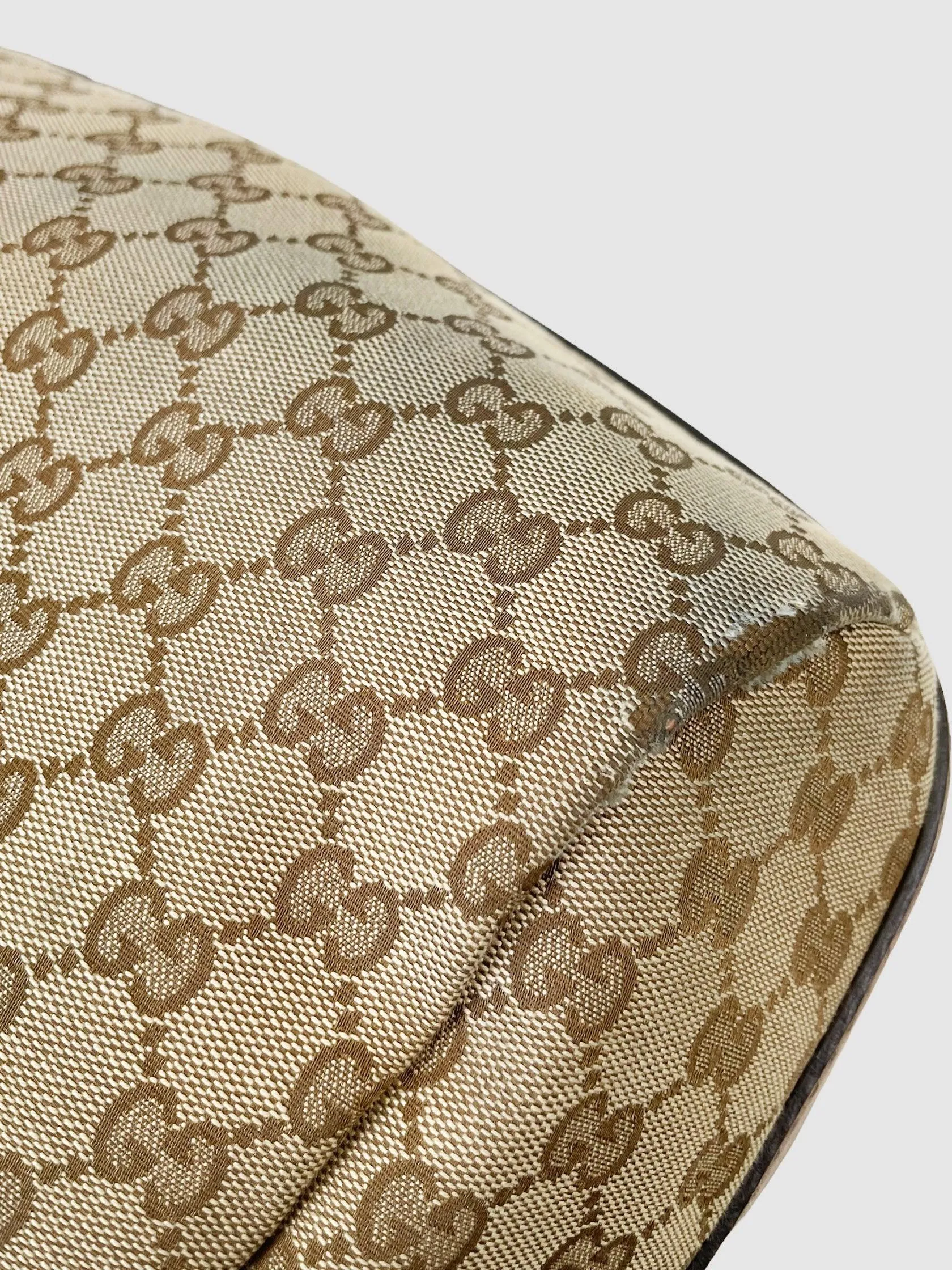 Medium GG Canvas Bamboo Bar Hobo Bag