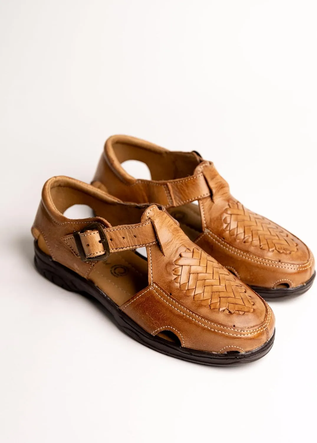 Mexico en la Piel Handmade Leather Fisherman Huaraches for Men - Adjustable Buckle, Comfortable and Lightweight, Breathable, Genuine Leather, Tan Color - Traditional Mexican Shoes