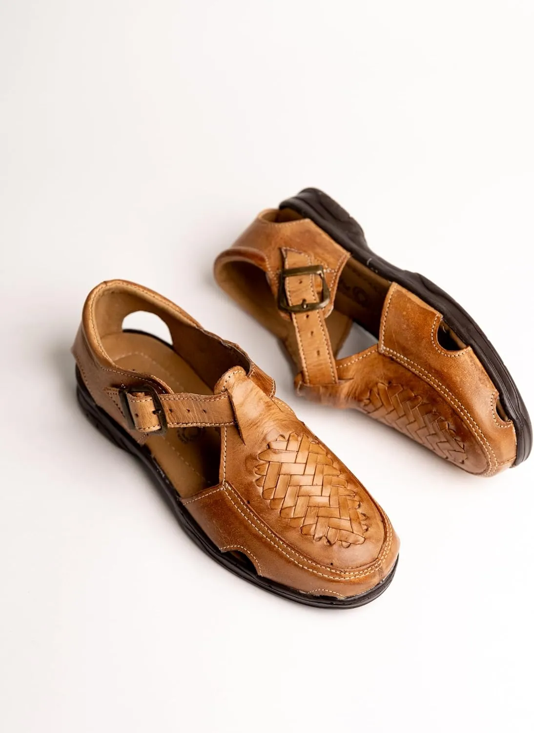 Mexico en la Piel Handmade Leather Fisherman Huaraches for Men - Adjustable Buckle, Comfortable and Lightweight, Breathable, Genuine Leather, Tan Color - Traditional Mexican Shoes