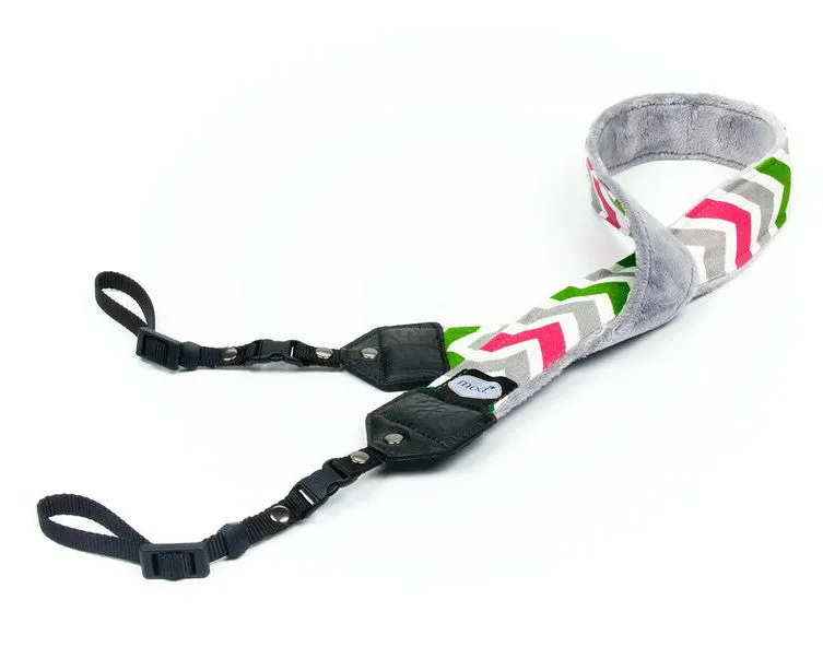 MOD Cheerful Zig Zag Classic Camera Strap