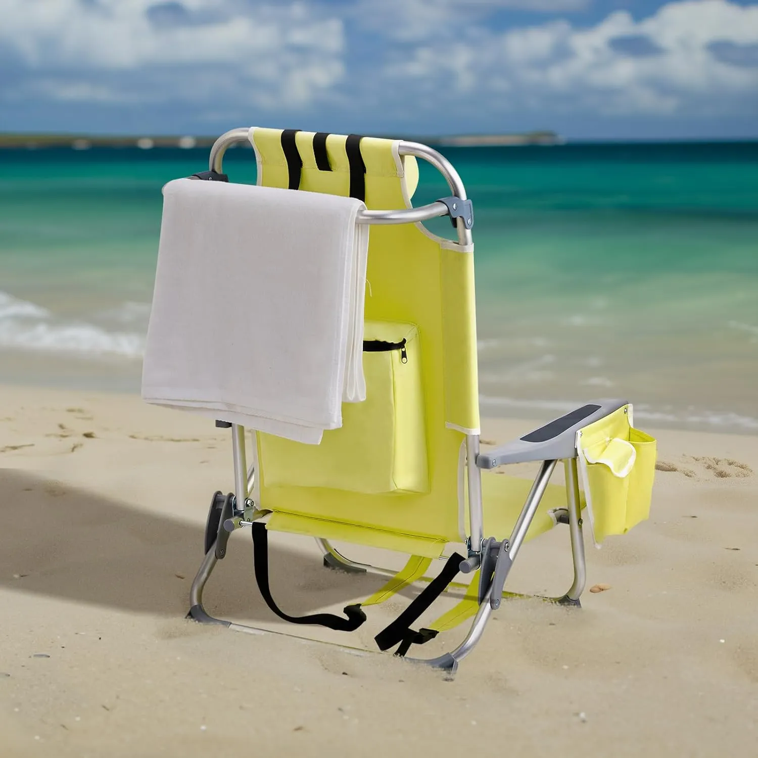 Outdoor Beach Lawn Chairs,Low Oxford Cloth Backpack Foldable Camping Chair,Portable Lightweight Beach Chairs for Adults,Folding Camping Chair,with Cup Holder,for Patio Pool Yard Garden (Yellow)