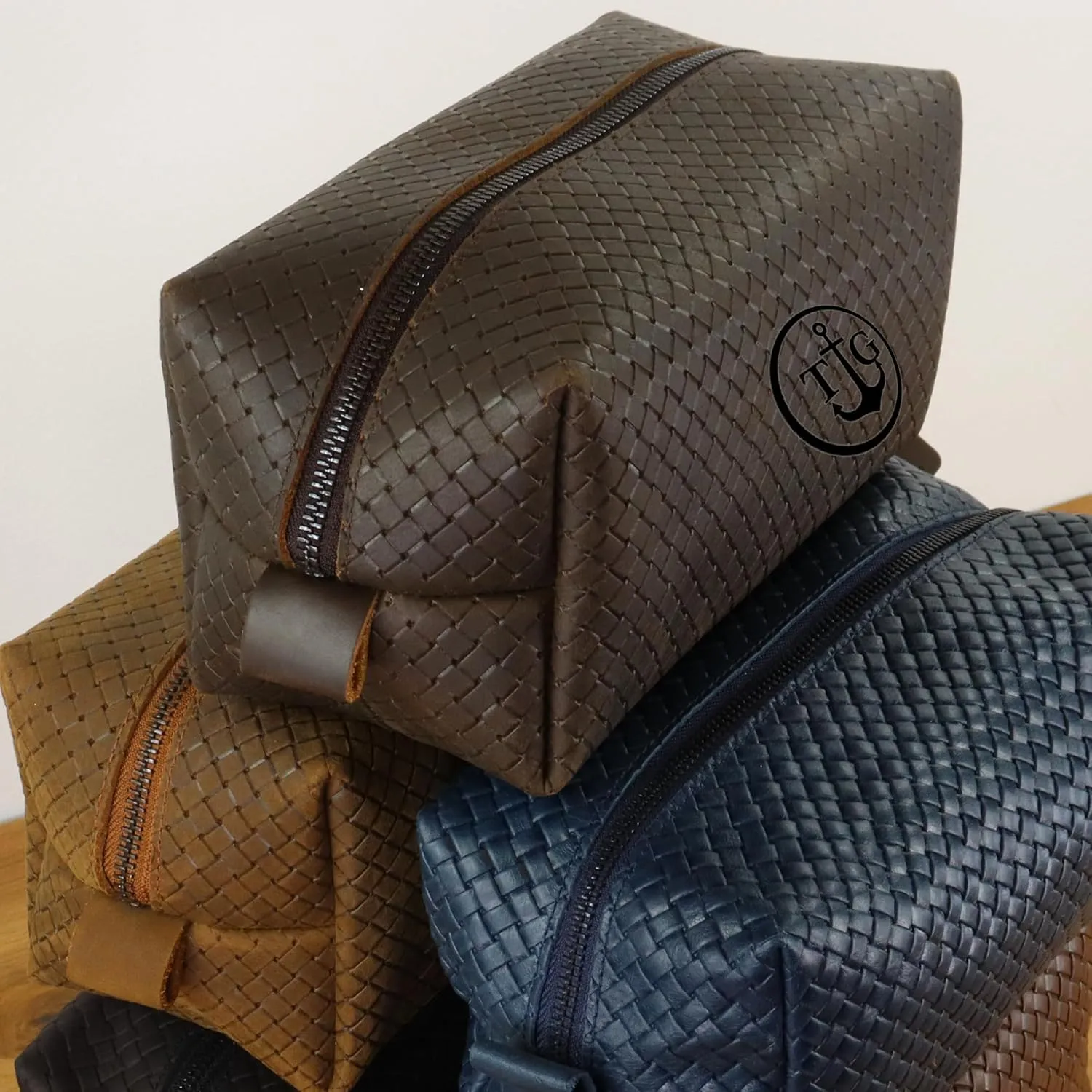 Personalized Premium Genuine Leather Dopp Kit for Men - Handcrafted Toiletry Travel Bag with Monogram Option - Gift for Groomsmen, Father's Day, Anniversary, Wedding Gift for Groomsmen (Brown-2)