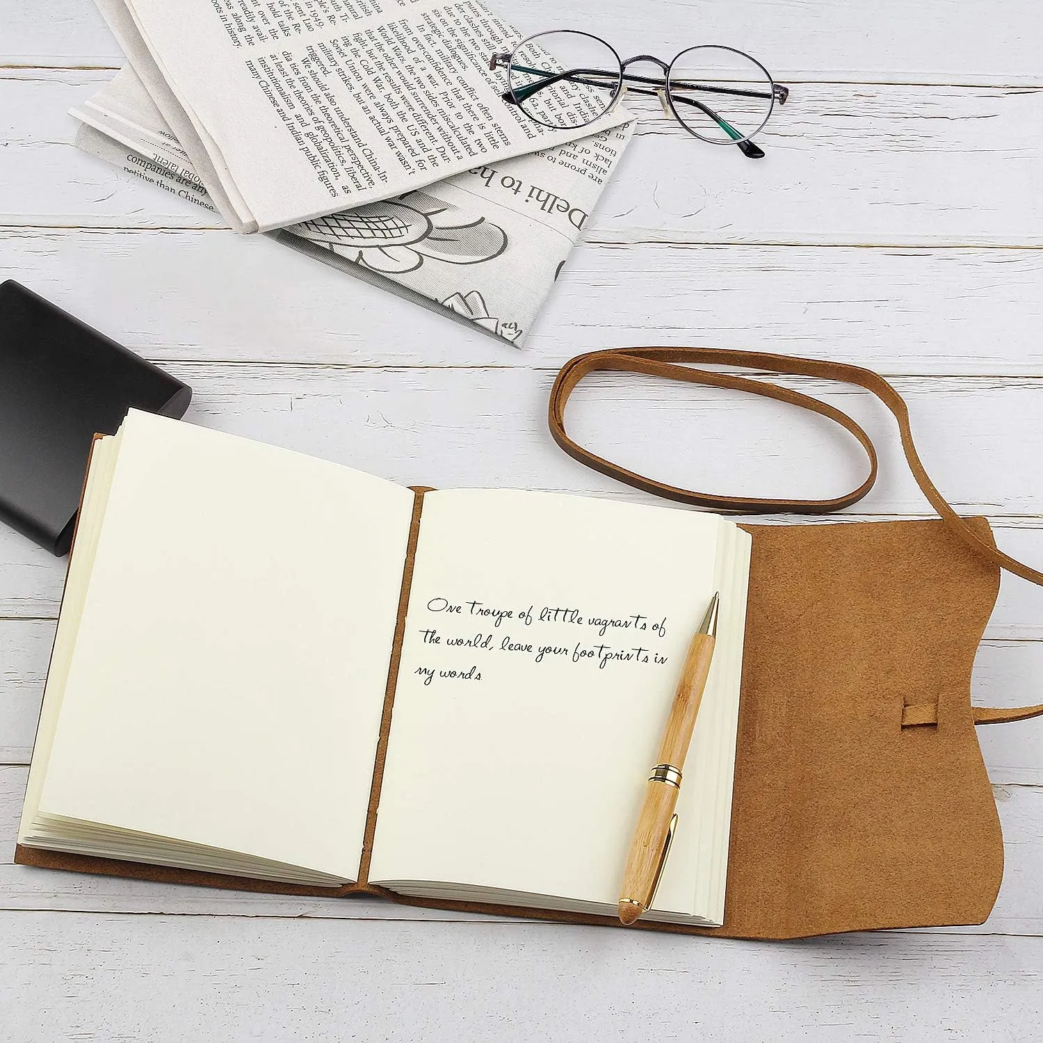 Premium Handmade Leather Journal Personalized Antique Writing Notebooks 7x5 Inch Unlined Leather Bound Daily Notepad for Men Perfect Son Gifts at Birthday, Graduation for Art Sketchbook, Travel Diary