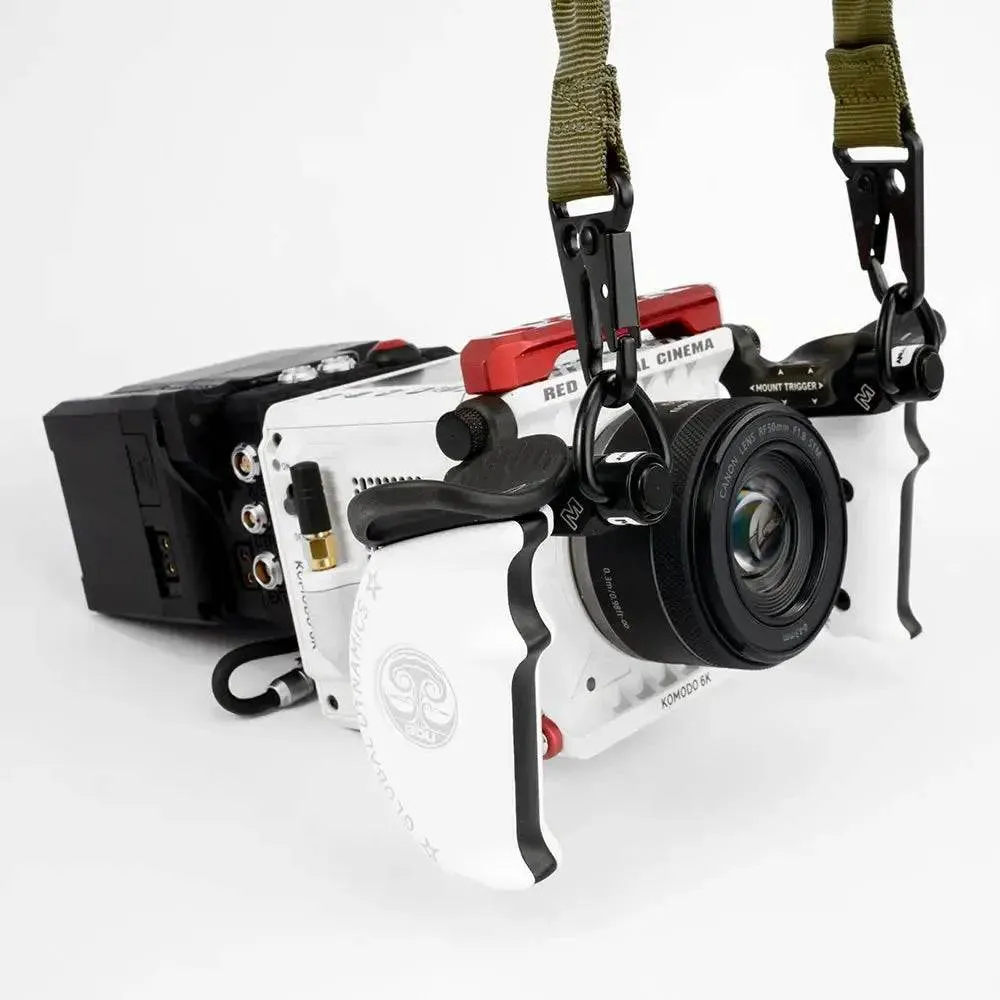 QD MOUNTS AND CAMERA STRAPS