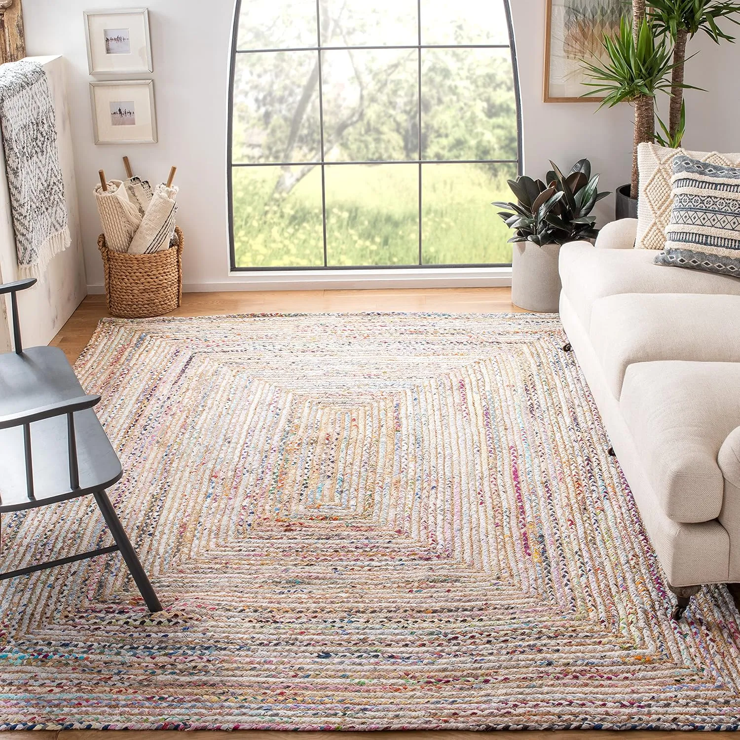 SAFAVIEH Cape Cod Collection Area Rug - 5' x 8', Beige & Multi, Handmade Boho Braided Jute & Cotton, Ideal for High Traffic Areas in Living Room, Bedroom (CAP202B)