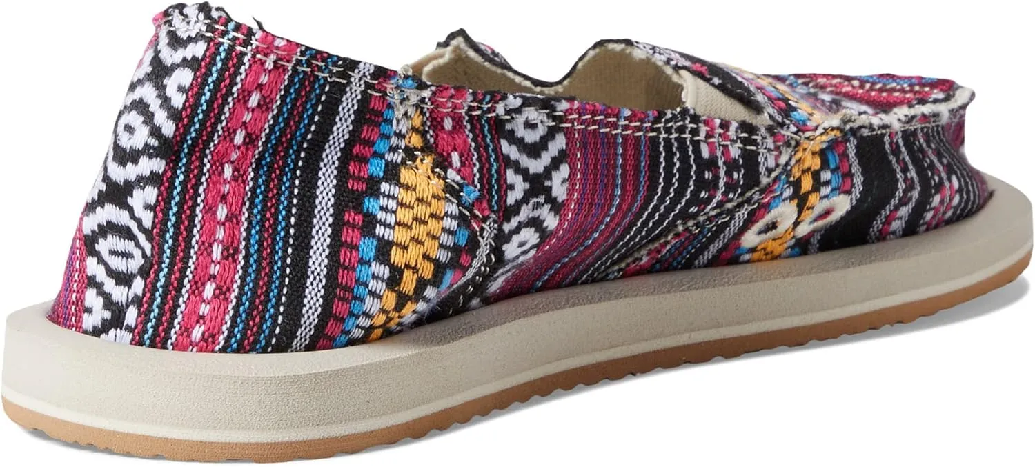 Sanuk Donna Geo