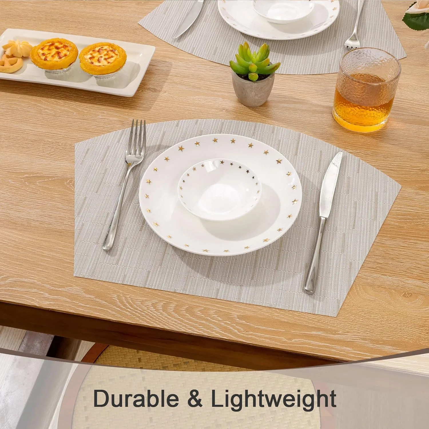 SHACOS Wedge Placemats Set of 8 Woven Vinyl Plastic Placemats for Round Table Place Mats Wipe Clean Non Slip Table Mats, Beige