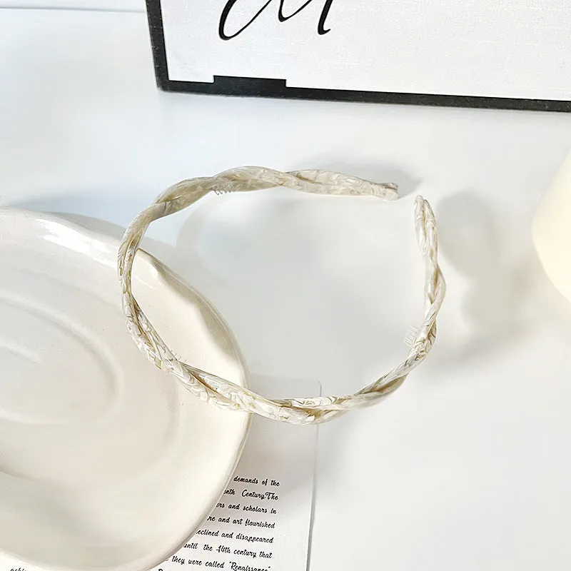 Simple Twist Colorful Acrylic Headbands DP25B880