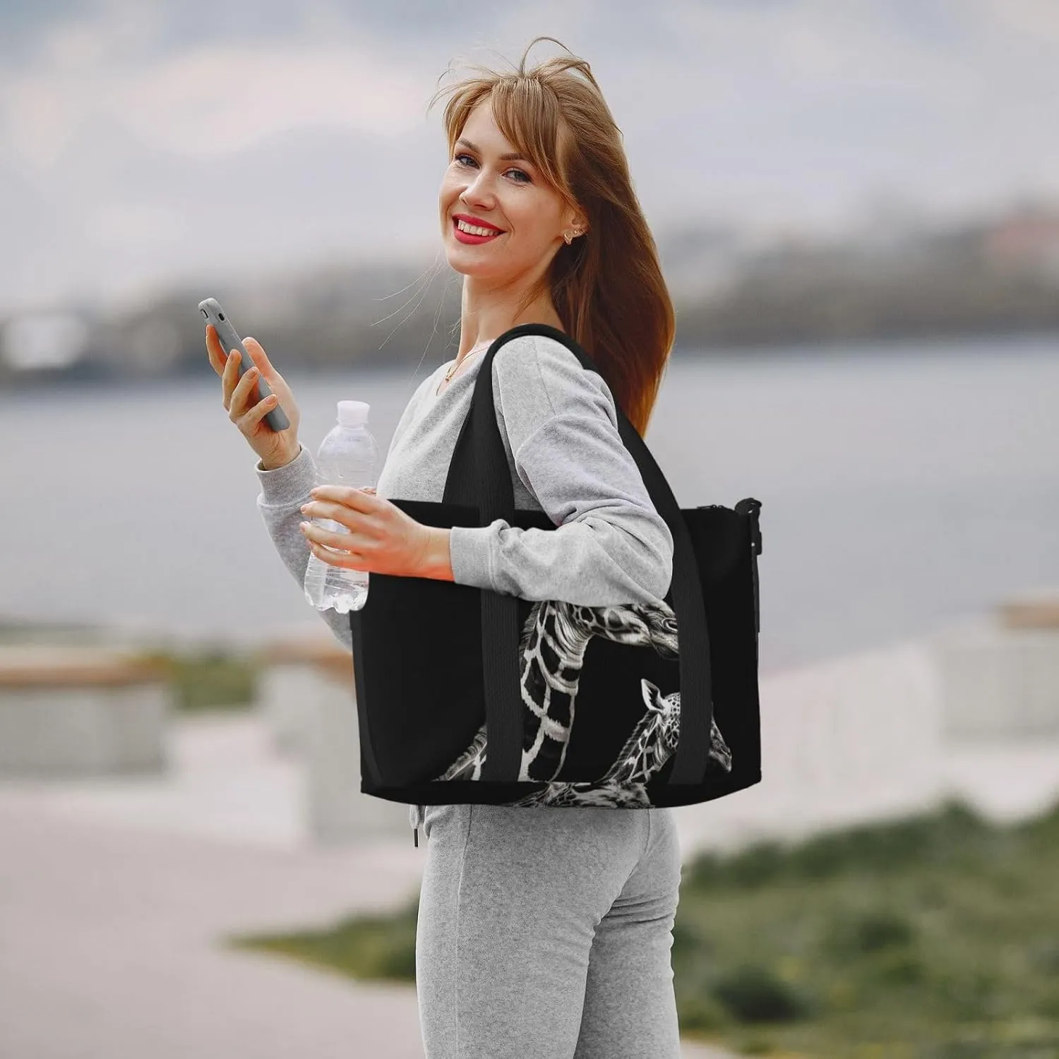 Sports Gym Bag for Women Men Travel Duffel Bag Tote Weekender Bag Carry on Overnight Bag for Travel Swimming Fitness Workout Sports Black Giraffe Duffle Bag