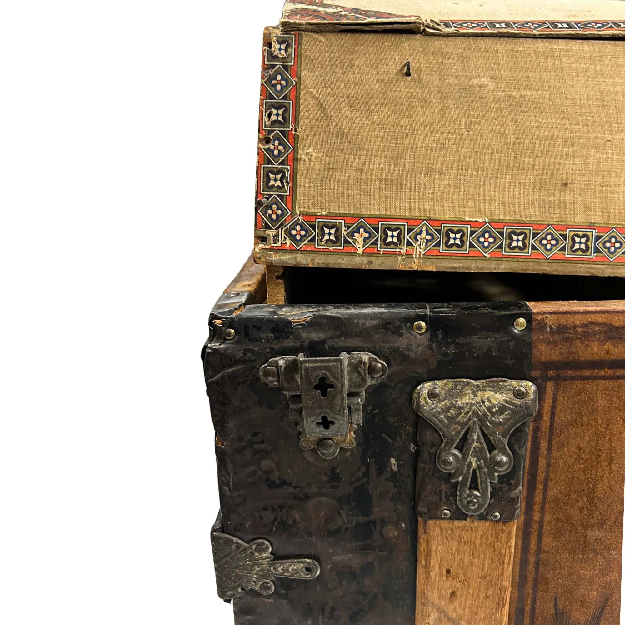 Victorian Dome Top Steamer Trunk