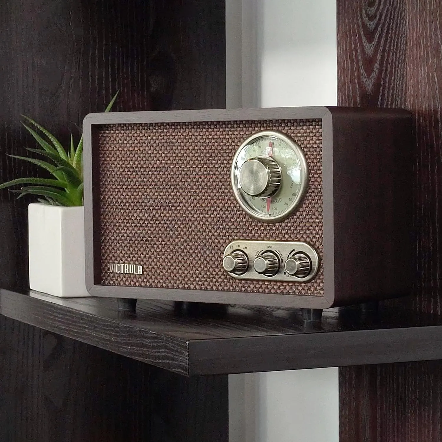 Victrola Willow Retro Wood – Bluetooth Radio with Built-in Speakers, Elegant & Vintage Design, Rotary AM/FM Tuning Dial, Bass & Treble Control, Wireless Streaming, Espresso