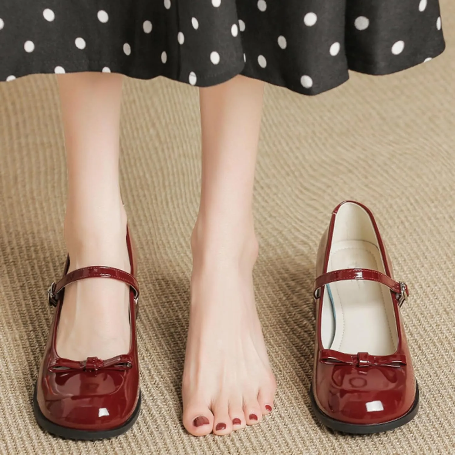 Women's Patent Leather Low Chunky Block Heel Mary Jane Pumps Fashion Classic Bowknots Round Toe Buckle Strap Work Pumps Casual Business Office Wedding Dress Shoes