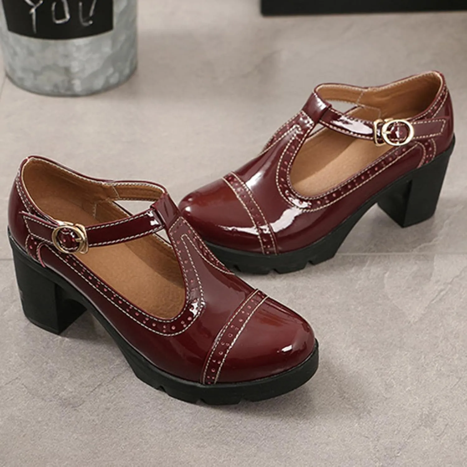 Women's Platform Chunky Heel T-Strap Mary Jane Pumps Shoes Retro Round-Toe Patent Leather Mid Block Heel Brogue Shoes Classic Dress Oxfords Shoes