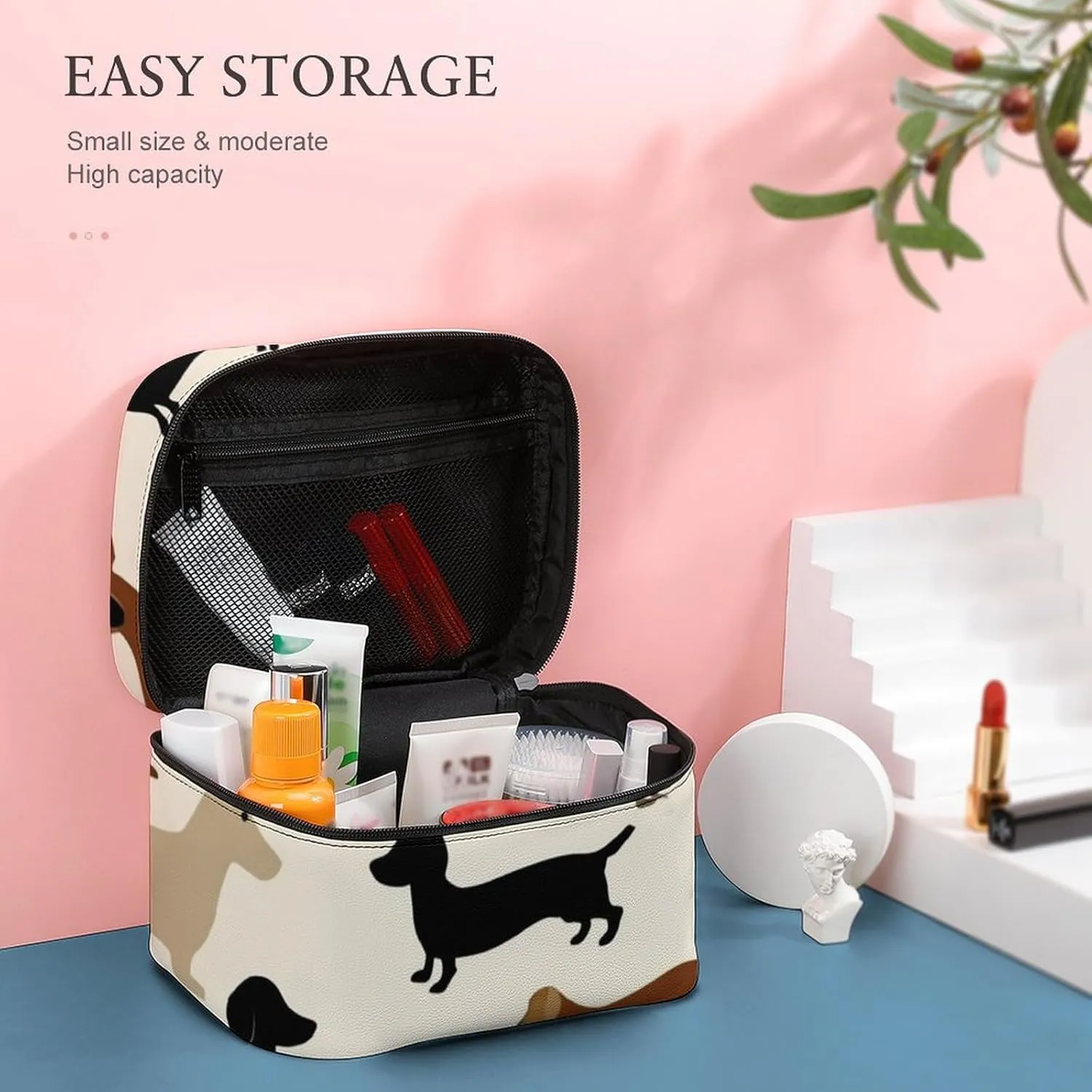 Women's Travel Makeup Bag, Large Capacity Cosmetic Organizer Case Cartoon Dachshund Weiner Dog Pet Dogs Toiletry Bag with Zipper Pouch